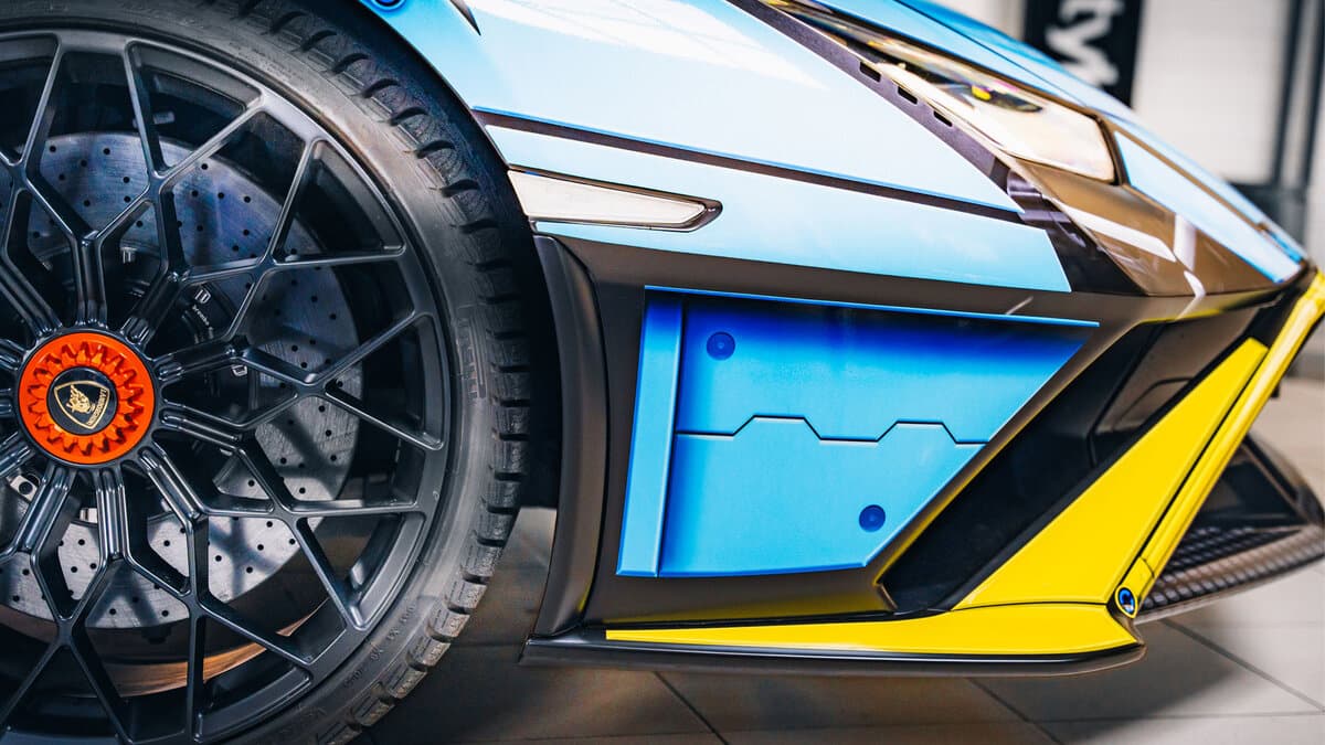 1718991458 lamborghini huracan sto design inspired by lego wrapstyle 06