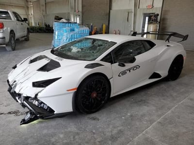 Is The Damaged Huracán Sto With Only 1,142 Miles In A Kansas Junkyard Worth Saving? 2 60155094 image 1