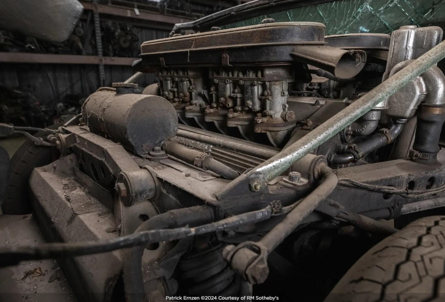 An Extremely Rare Historic Discovery: The Unveiling Of 3 Unrestored Lamborghini Miuras Worth Over 2 Million From A Junkyard! 22 Screenshot 1 11
