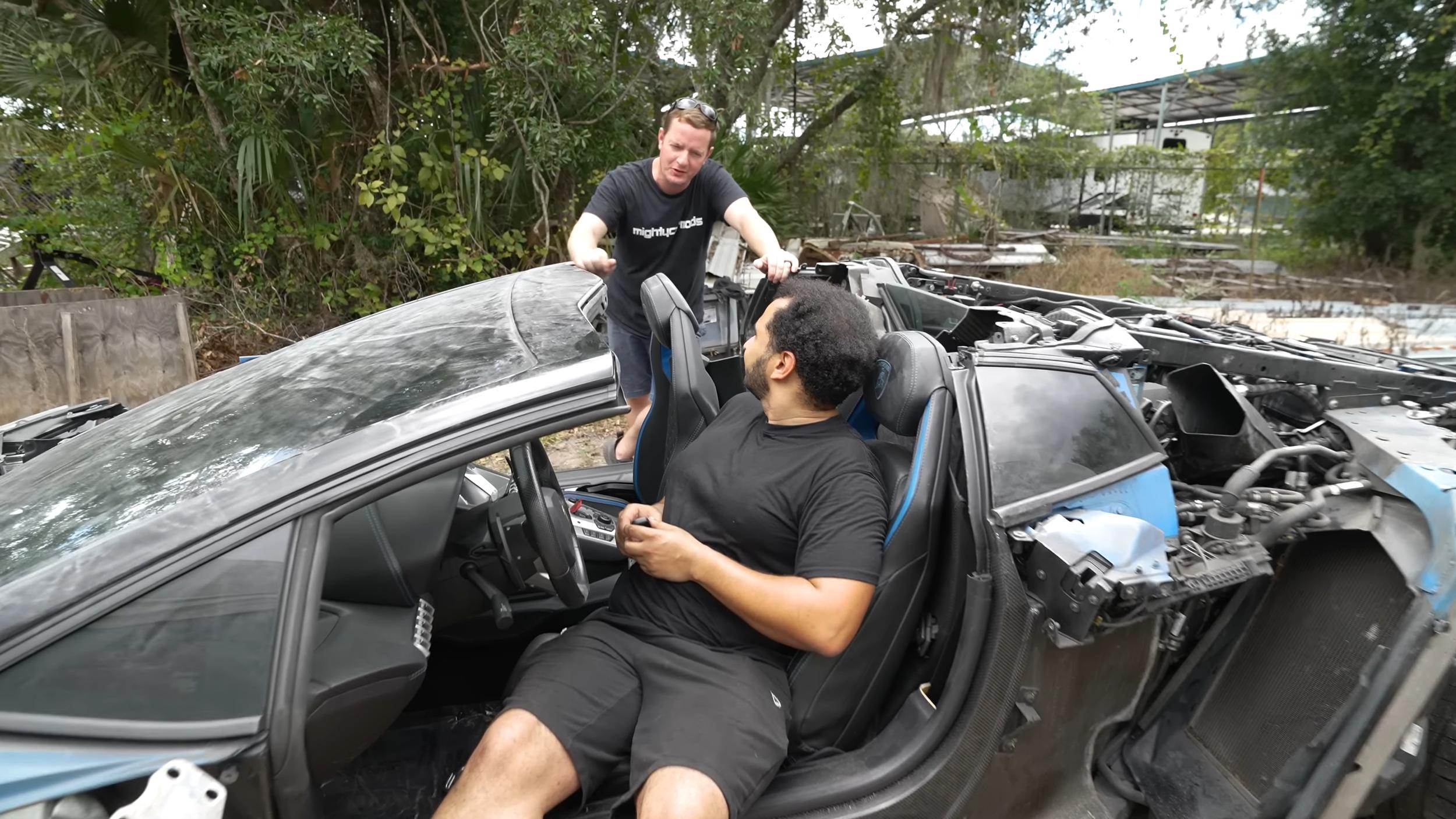 Youtuber Snaps Up Cheapest Salvage Lamborghini Aventador For Under $40K: Bold Gamble Or Costly Mistake? We Explain 9 Vs youtube iboughta400000lamborghiniaventadorforthepriceofatoyotacamry 1013