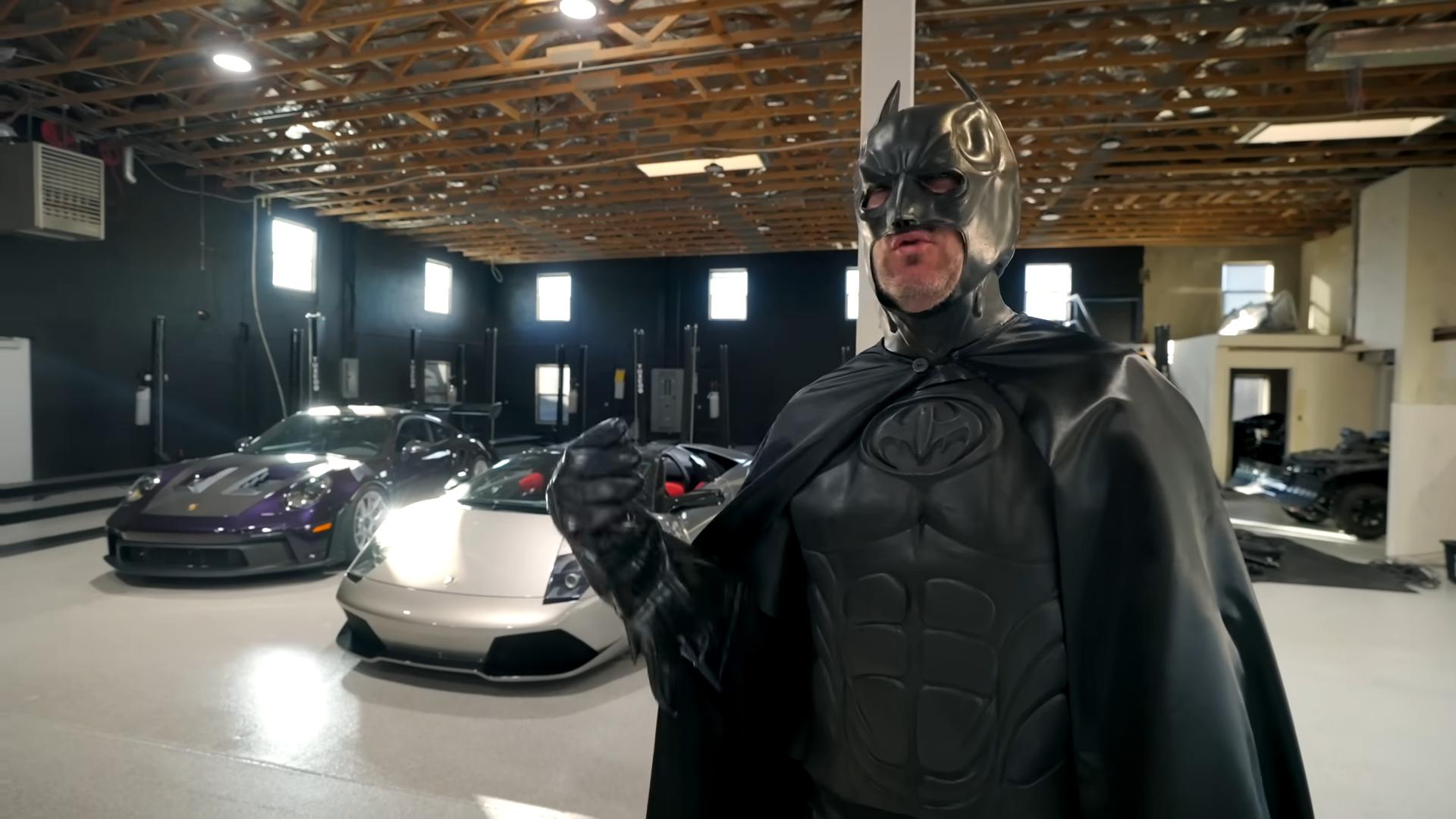 Could The Lamborghini Revuelto Batmobile Become Batman'S New Favorite Ride? 9 Lamborghini revuelto batmobile