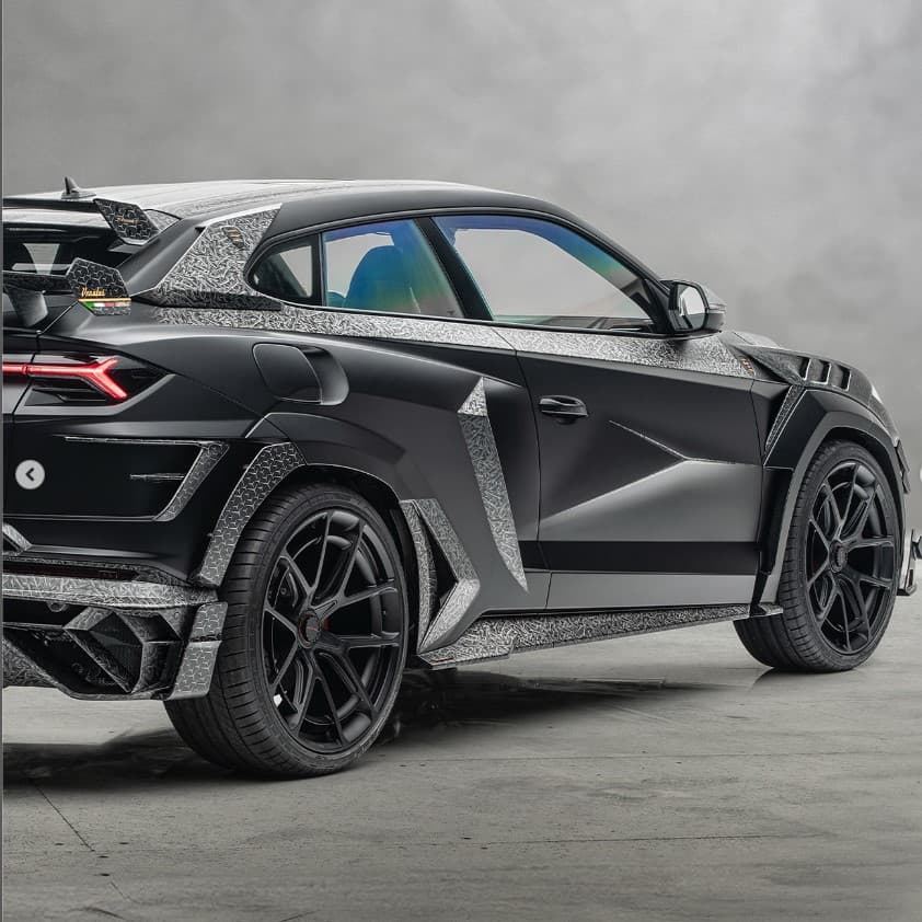 Why The Controversial Two-Door Edition 900 Hp Lamborghini Urus By Mansory Sparks Both Admiration And Criticism! 9 Screenshot 2 5