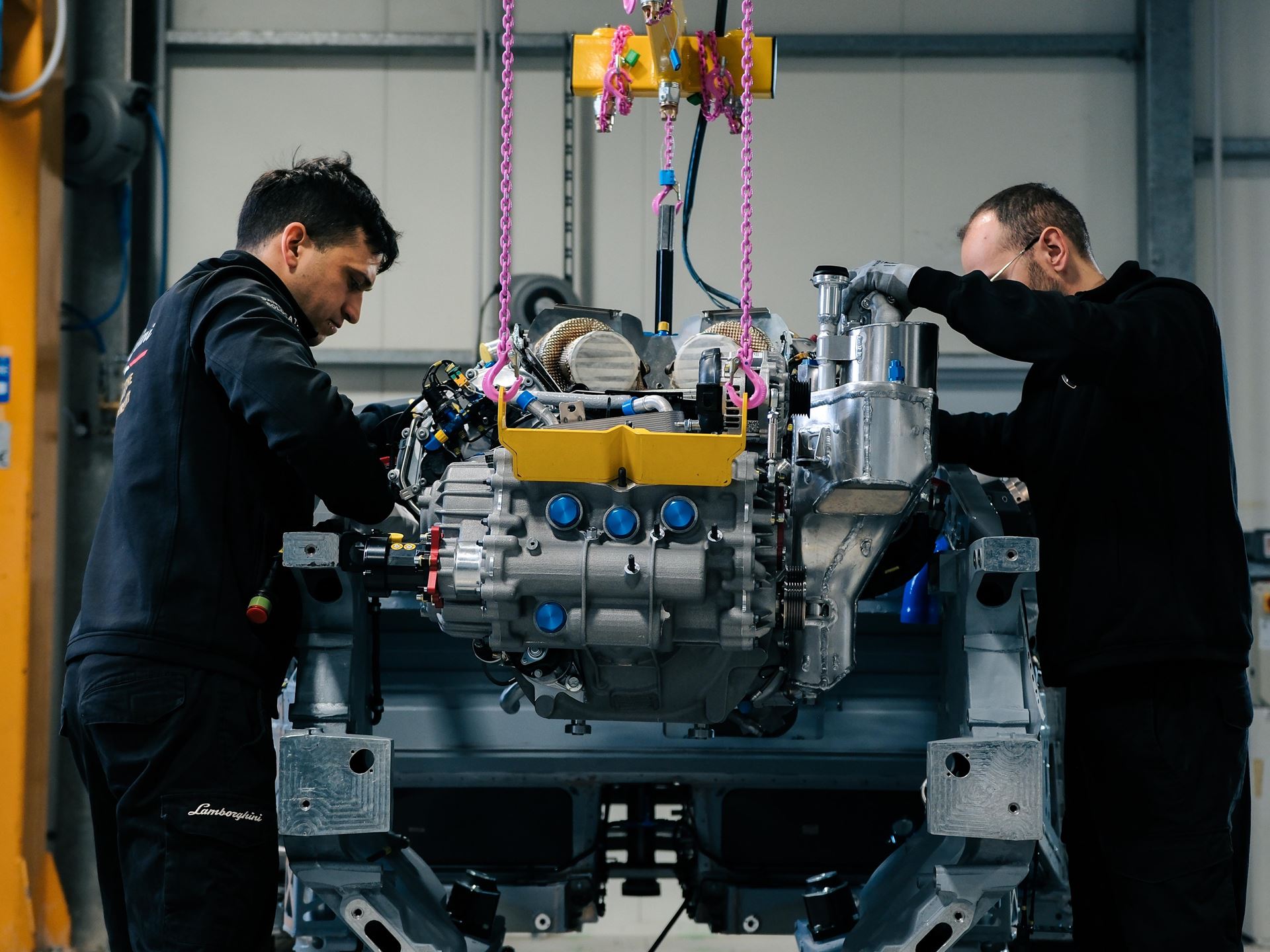How Lamborghini Built A Gt3 Race Car That Shares Your Road Car'S Engine 5 Lamborghini technicians assembling gt3 engine in dedicated facility