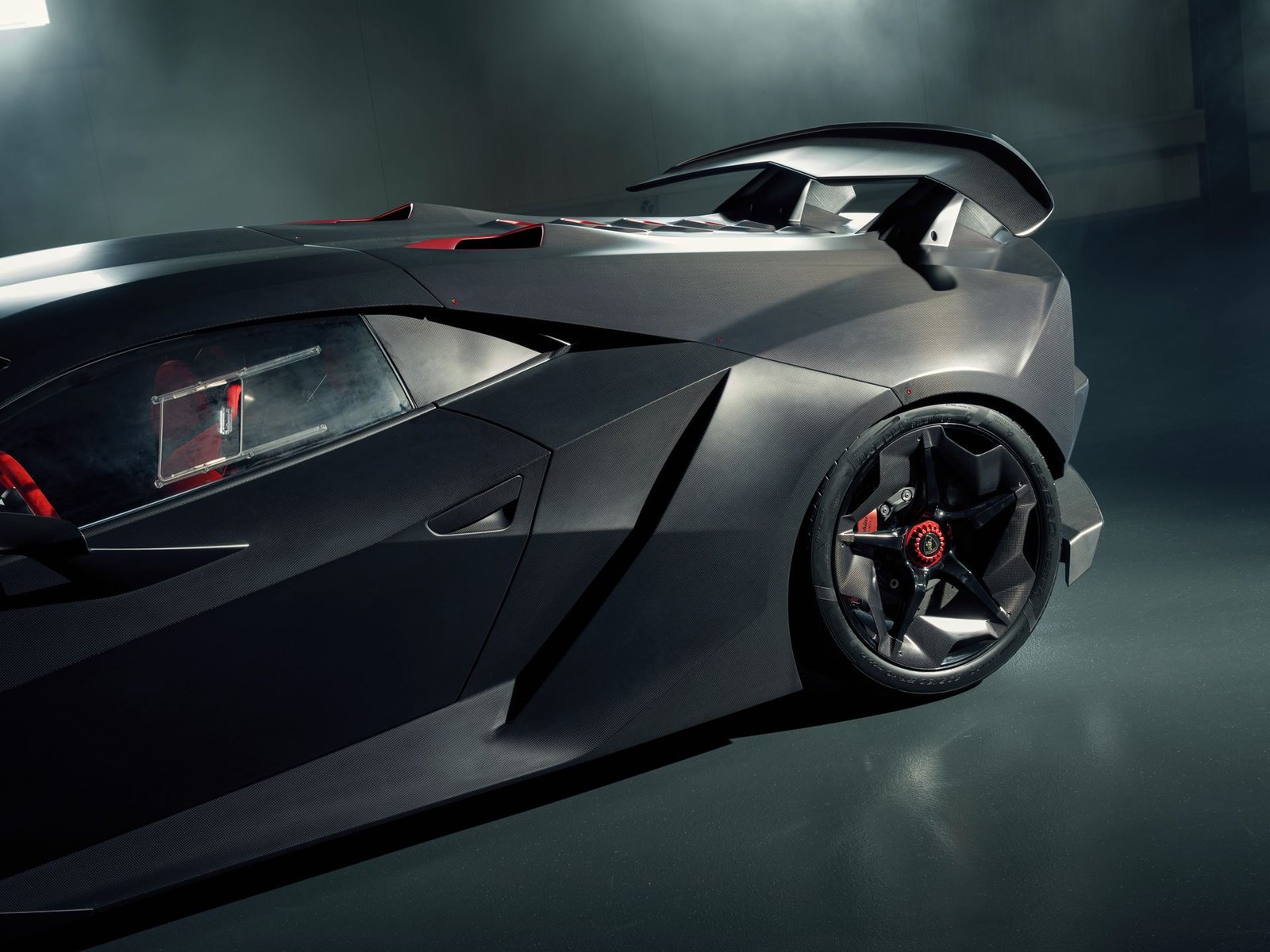 Sesto elemento exterior side profile mid rear 017
