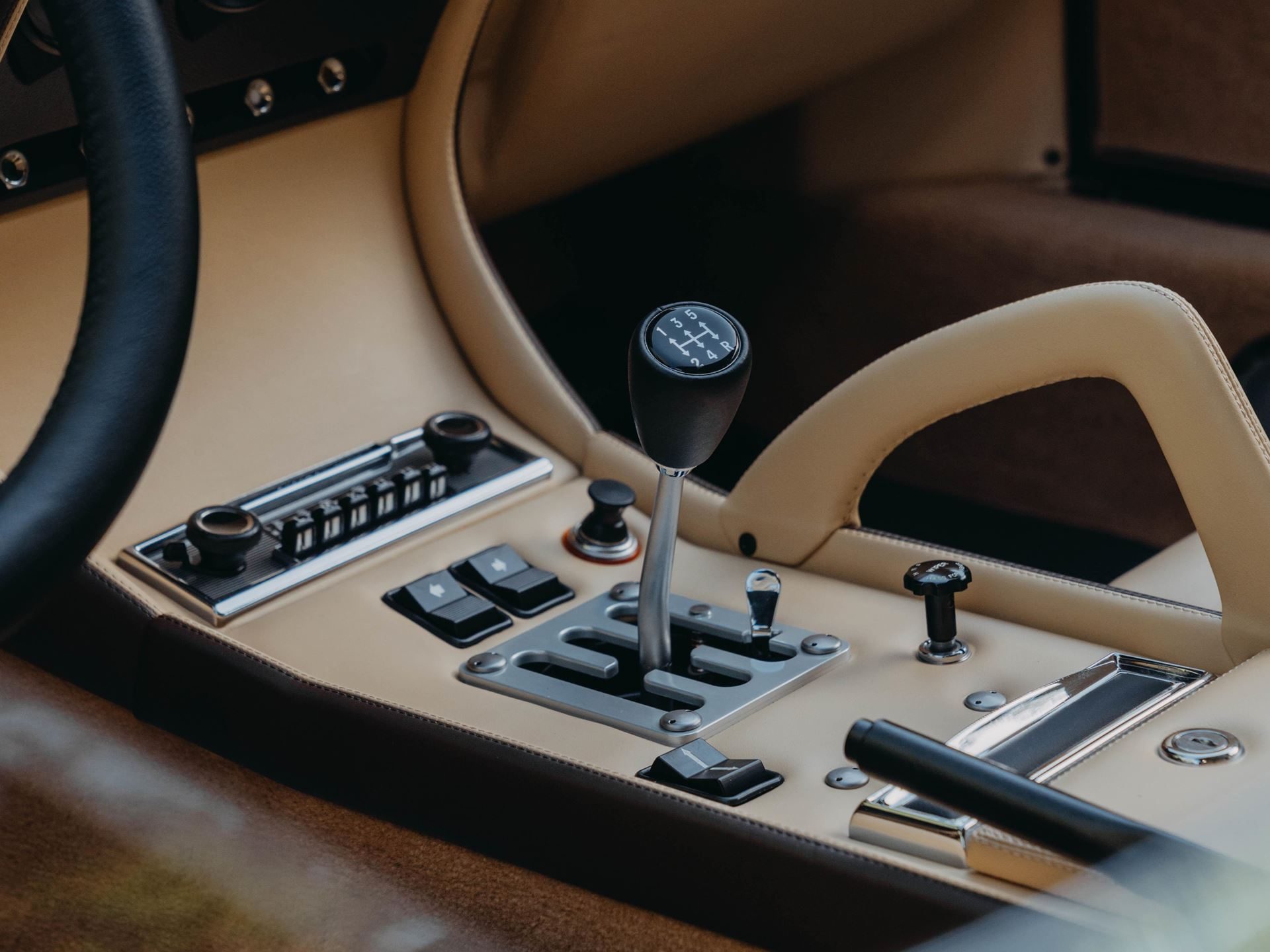 Polo storico miura sv restoration 2026 interior 032
