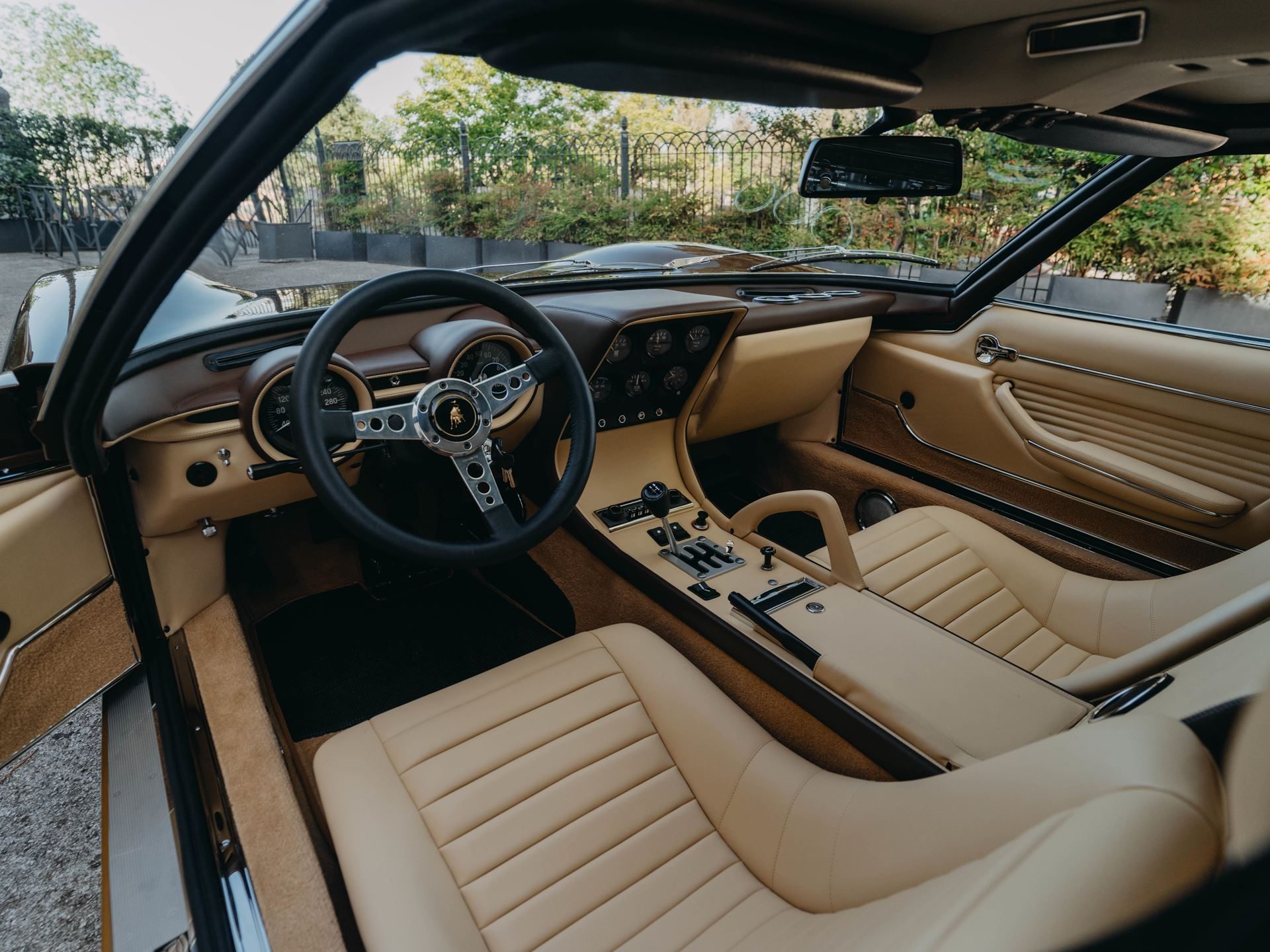 Polo Storico'S Three-Year Miura Sv Rebuild Shows Why Factory Certification Commands A Premium 105 Polo storico miura sv restoration 2026 interior 046
