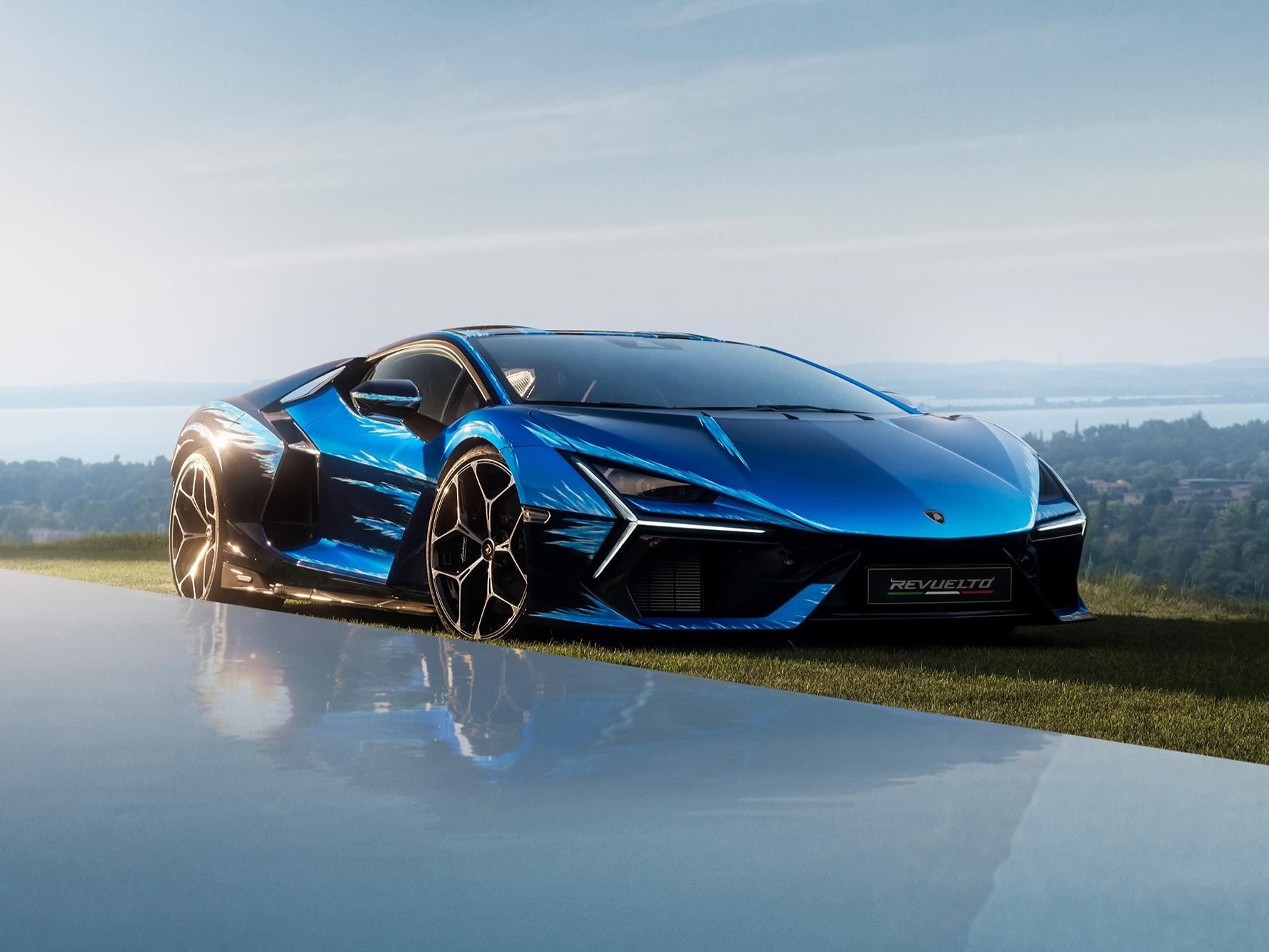 Lamborghini'S Ad Personam Turns 20 With A Miura-Inspired Paint That 96% Of Buyers Should Care About 31 Azzurro 20 anniversary ad personam color draft 72cdf3e8 exterior 010