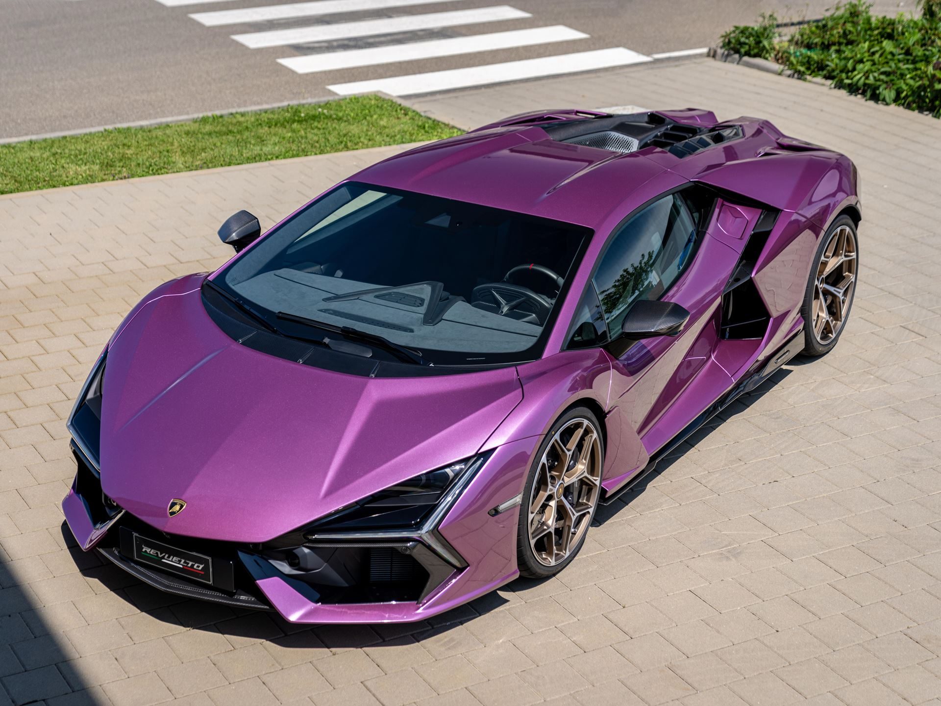 Why Lamborghini Names Its Paint Colors After Greek Gods And Diamond Dust 27 Lamborghini ad personam color stories draft 3b97f887 exterior 013