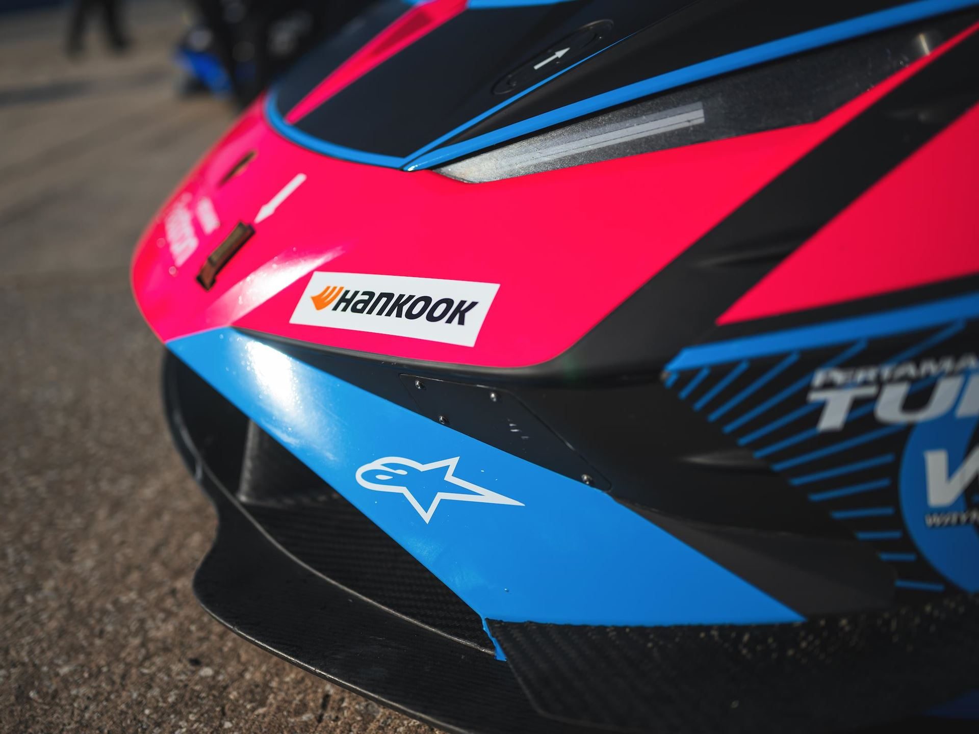 Alpinestars Will Suit Up Lamborghini'S Entire Racing Operation, From Super Trofeo To Lmdh 13 Lamborghini alpinestars racewear partnership draft 4e9cf7b3 detail 006