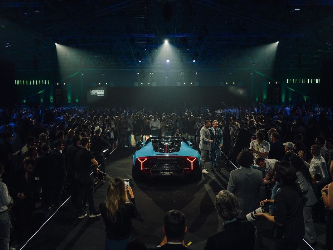 Fenomeno Roadster: 15 Units Of 1,080 Cv Open-Top V12 Fury Headline Lamborghini Arena 2026 35 Lamborghini fenomeno roadster arena 2026 draft bdac7136 event 013
