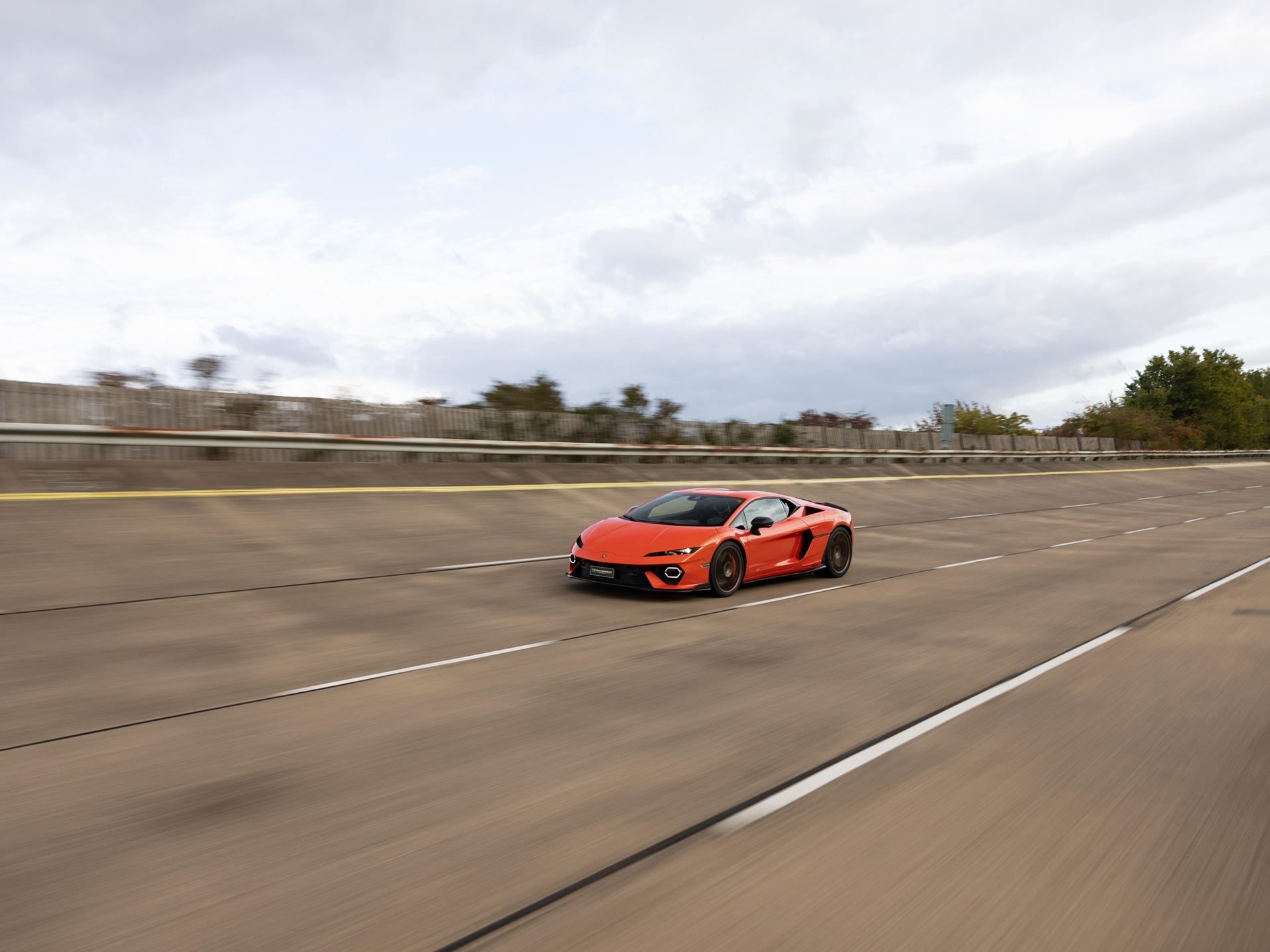 Lamborghini Day Uk Puts The Sold-Out Fenomeno And Drivable Temerario In Front Of 300 Owners At Millbrook 29 Lamborghini fenomeno uk debut day 2025 draft 28013974 action 014