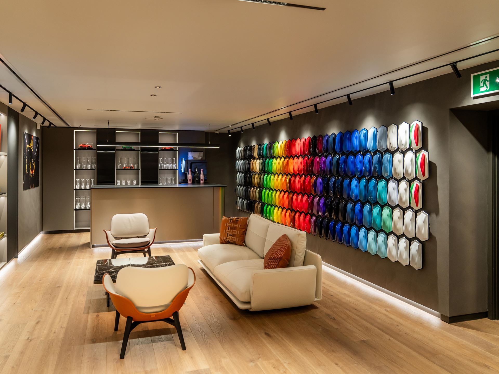 Lamborghini Plants Its Hybrid-Era Flag In Berkeley Square With Europe'S Most Extensive Ad Personam Display 21 Lamborghini mayfair berkeley square opening draft 86ea019a interior 010