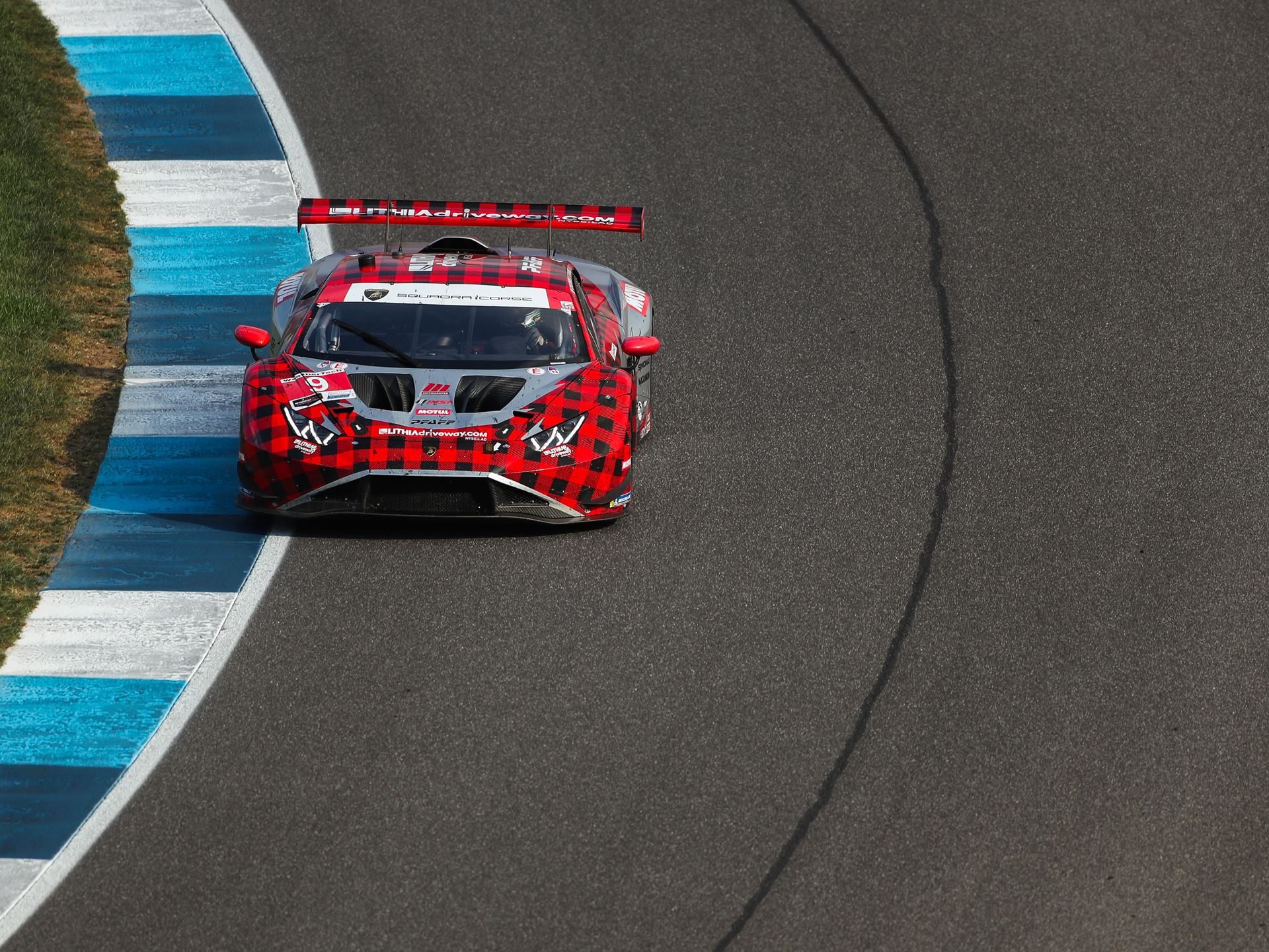 Kvyat Rejoins Grosjean And Mortara As The Lamborghini Sc63 Heads To Its Last Imsa Gtp Start 19 Lamborghini sc63 final imsa petit le mans draft 8cca5b3e action 009