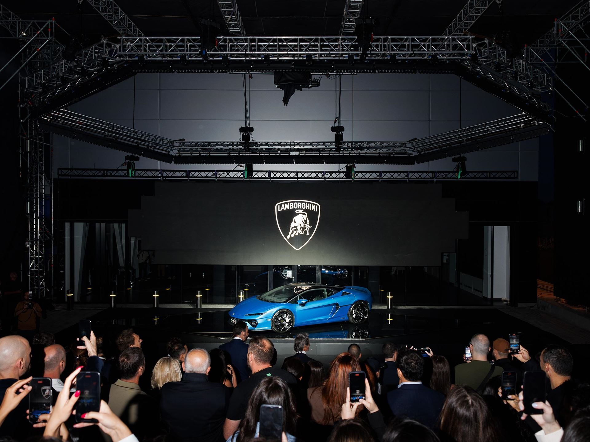 Lamborghini Opens Its First Official Showroom In Georgia, Premiering The Temerario In Tbilisi 13 Lamborghini showroom tbilisi georgia temerari draft 8e9c572a event 006