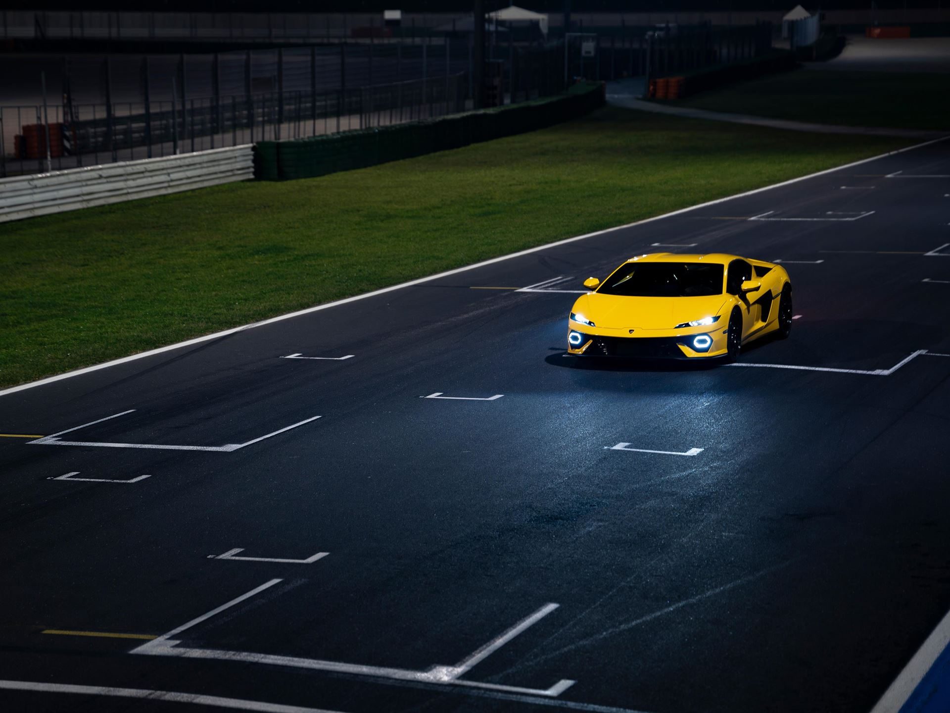 Lamborghini temerario caldarelli misano red z draft deb17986 action 008