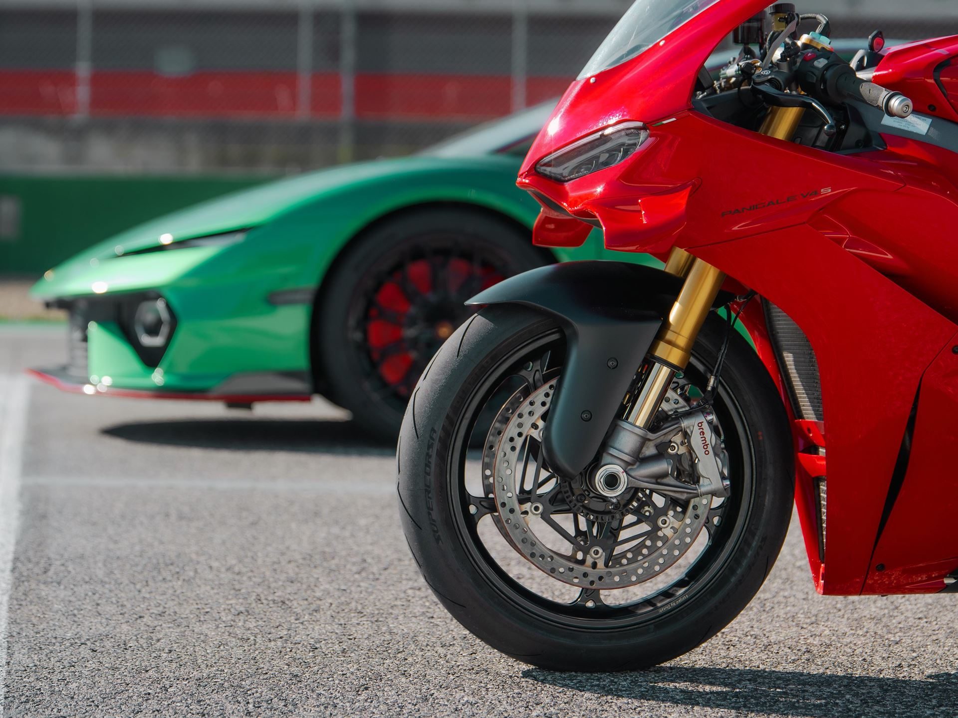 Lamborghini Temerario Takes On Ducati'S Panigale V4 At Imola, And The 10,000 Rpm V8 Does The Talking 13 Lamborghini temerario vs ducati panigale v4 i draft 5f0ada26 other 006