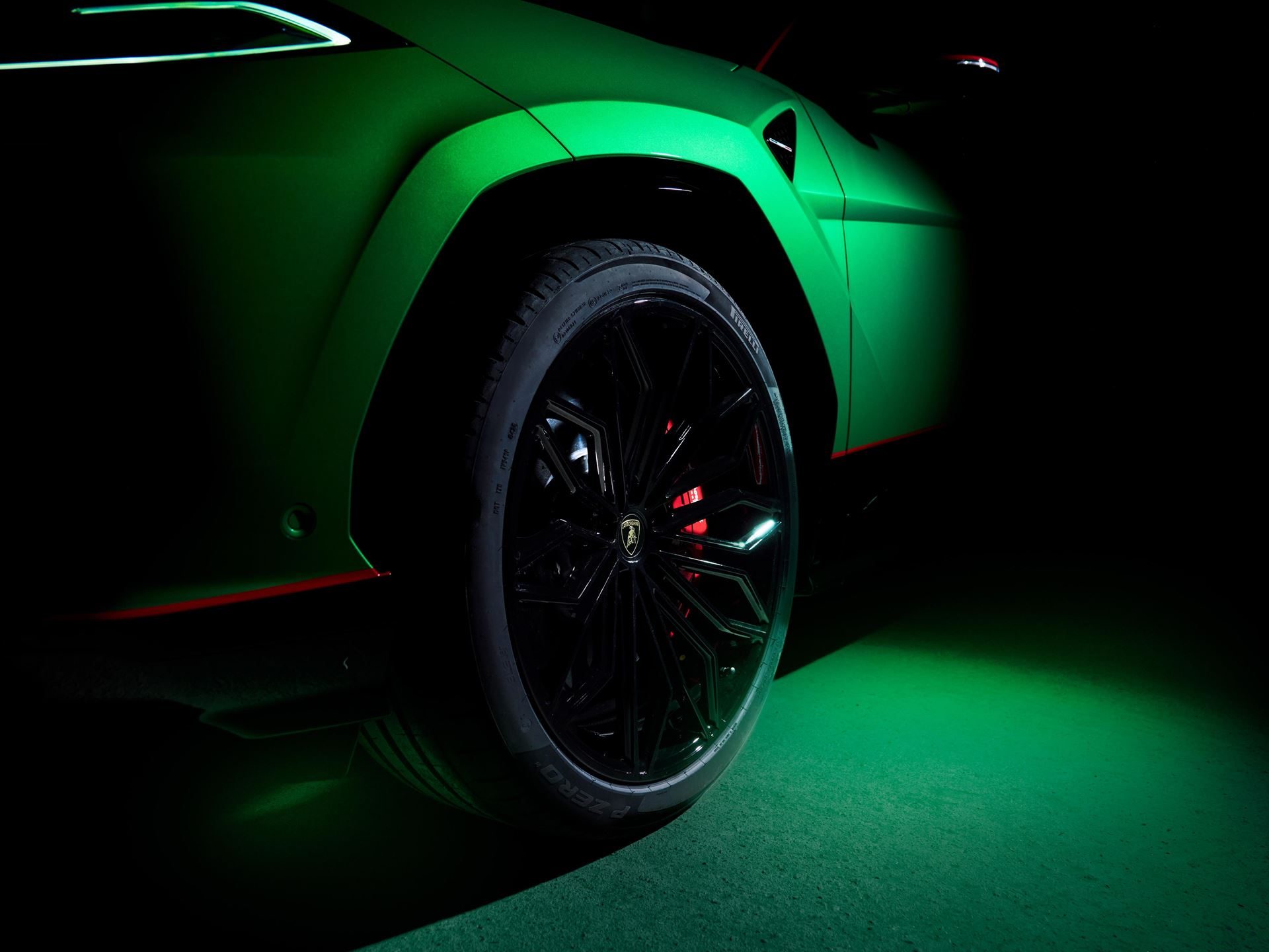 Lamborghini Urus Se Tettonero: 630 Units, 70+ Configs, And The Math Of Manufactured Exclusivity 27 Lamborghini urus se tettonero capsule detail 007