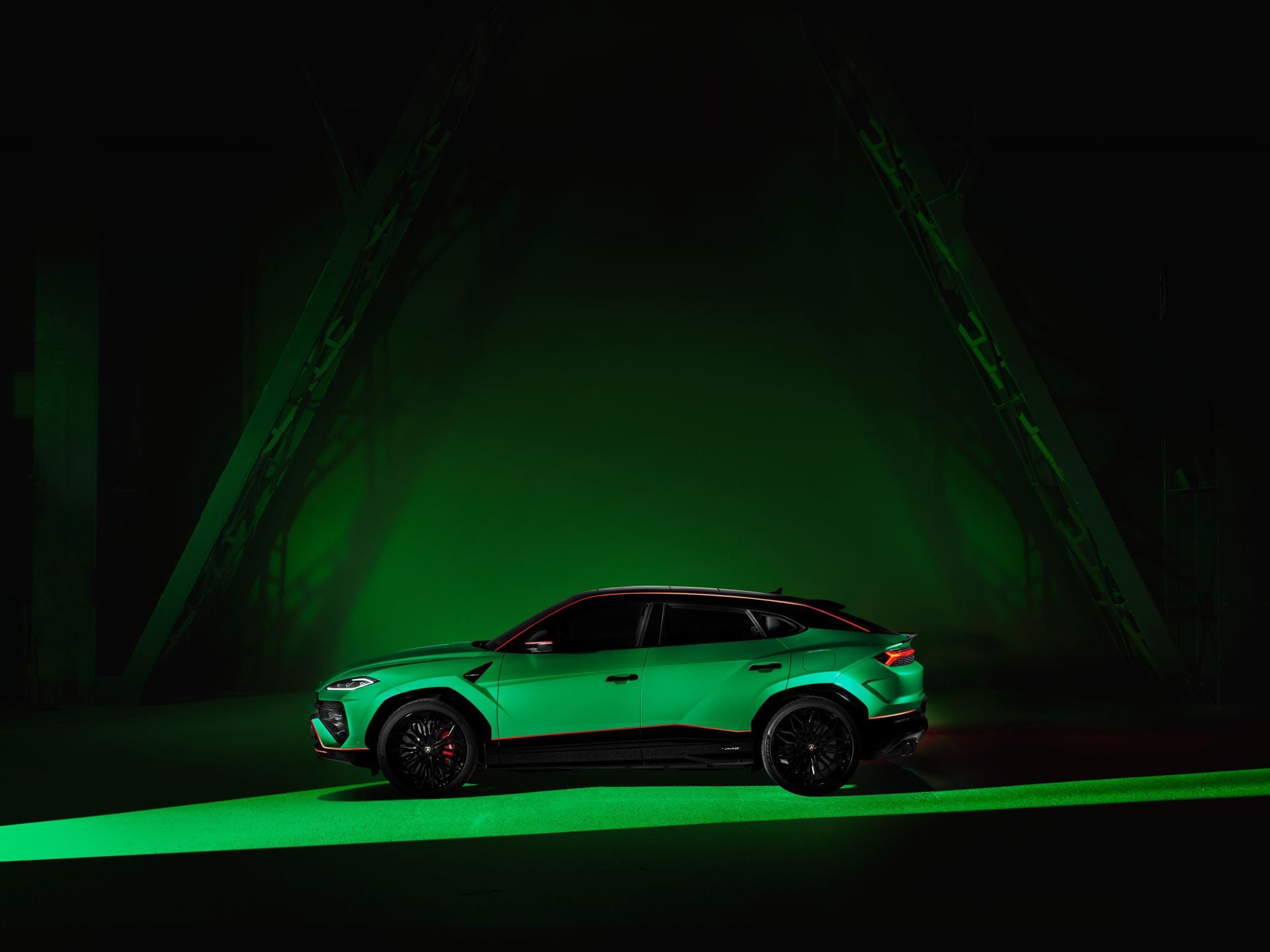 Lamborghini Urus Se Tettonero: 630 Units, 70+ Configs, And The Math Of Manufactured Exclusivity 21 Lamborghini urus se tettonero capsule exterior 003
