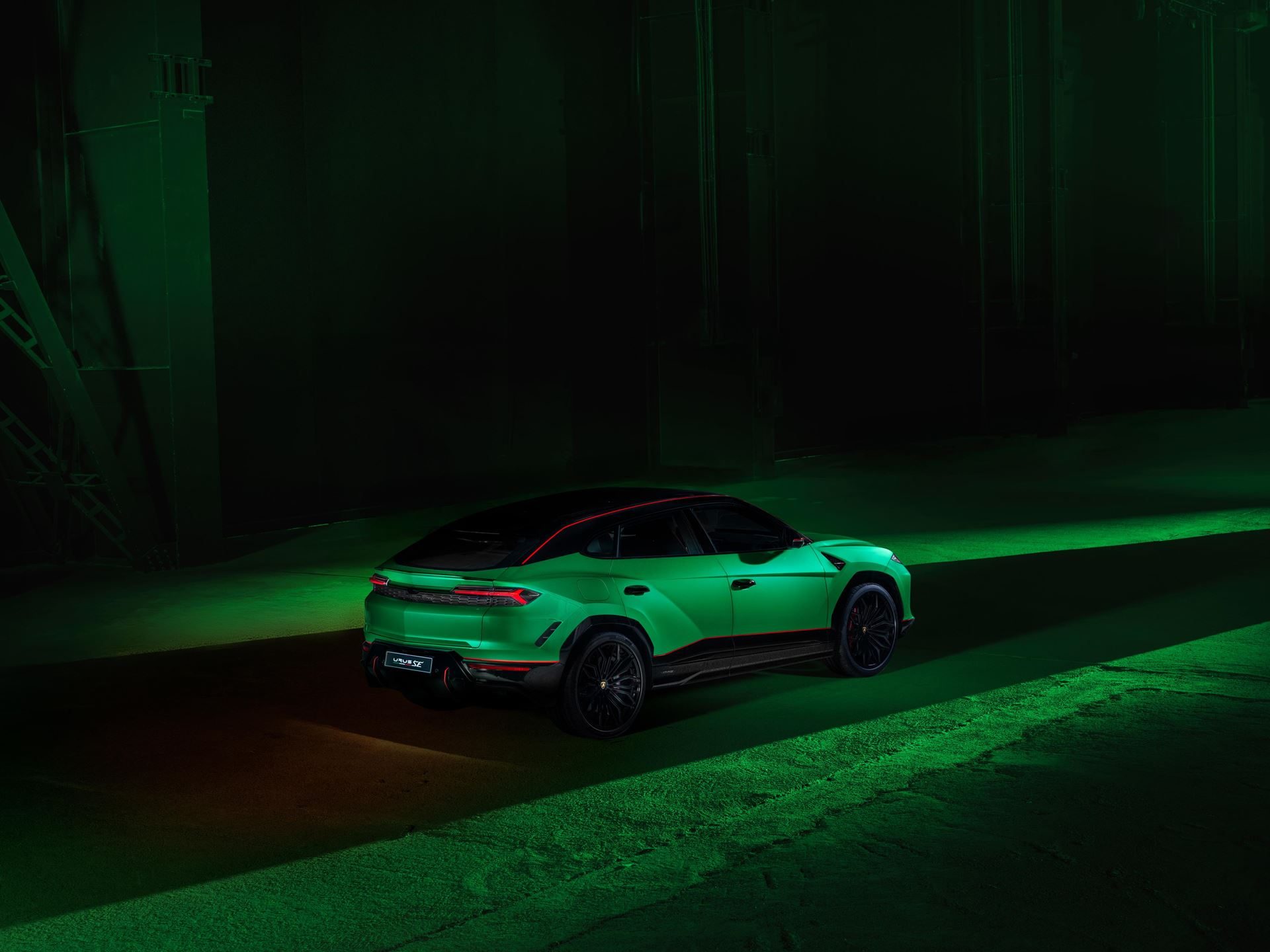 Lamborghini Urus Se Tettonero: 630 Units, 70+ Configs, And The Math Of Manufactured Exclusivity 29 Lamborghini urus se tettonero capsule exterior 008