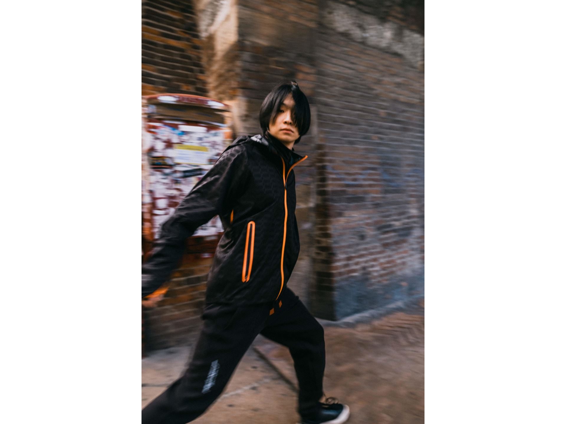 Lamborghini'S Second Macron Activewear Drop Stitches Car-Seat Hexagons Into Running Gear 27 Macron activewear lamborghini second collecti draft fd99b689 action 008