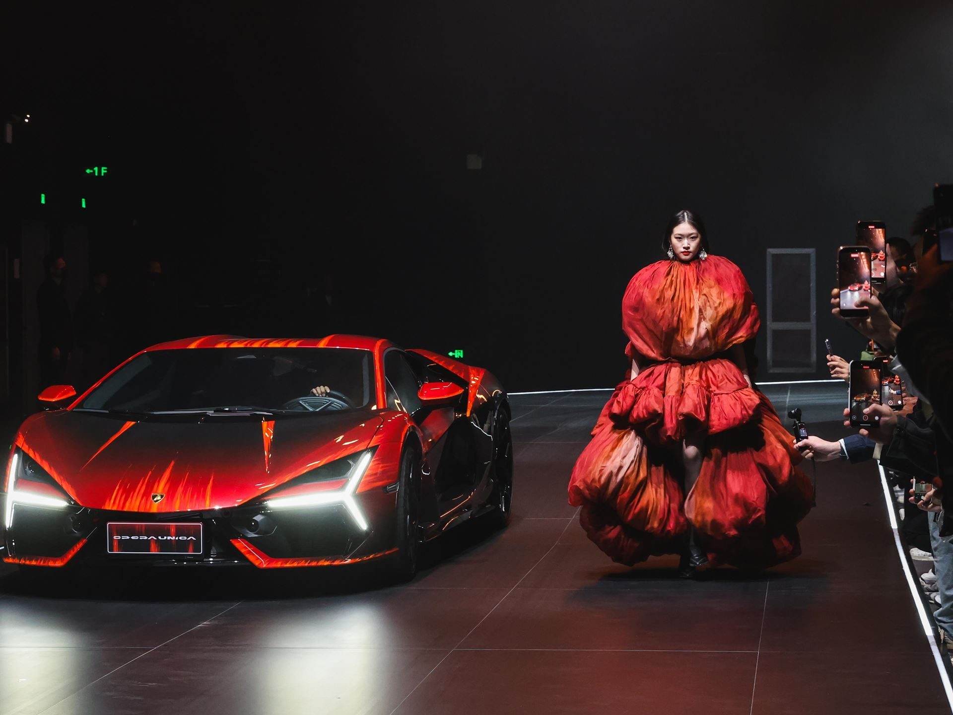 Revuelto ad personam 20th anniversary china draft 37560251 event 012