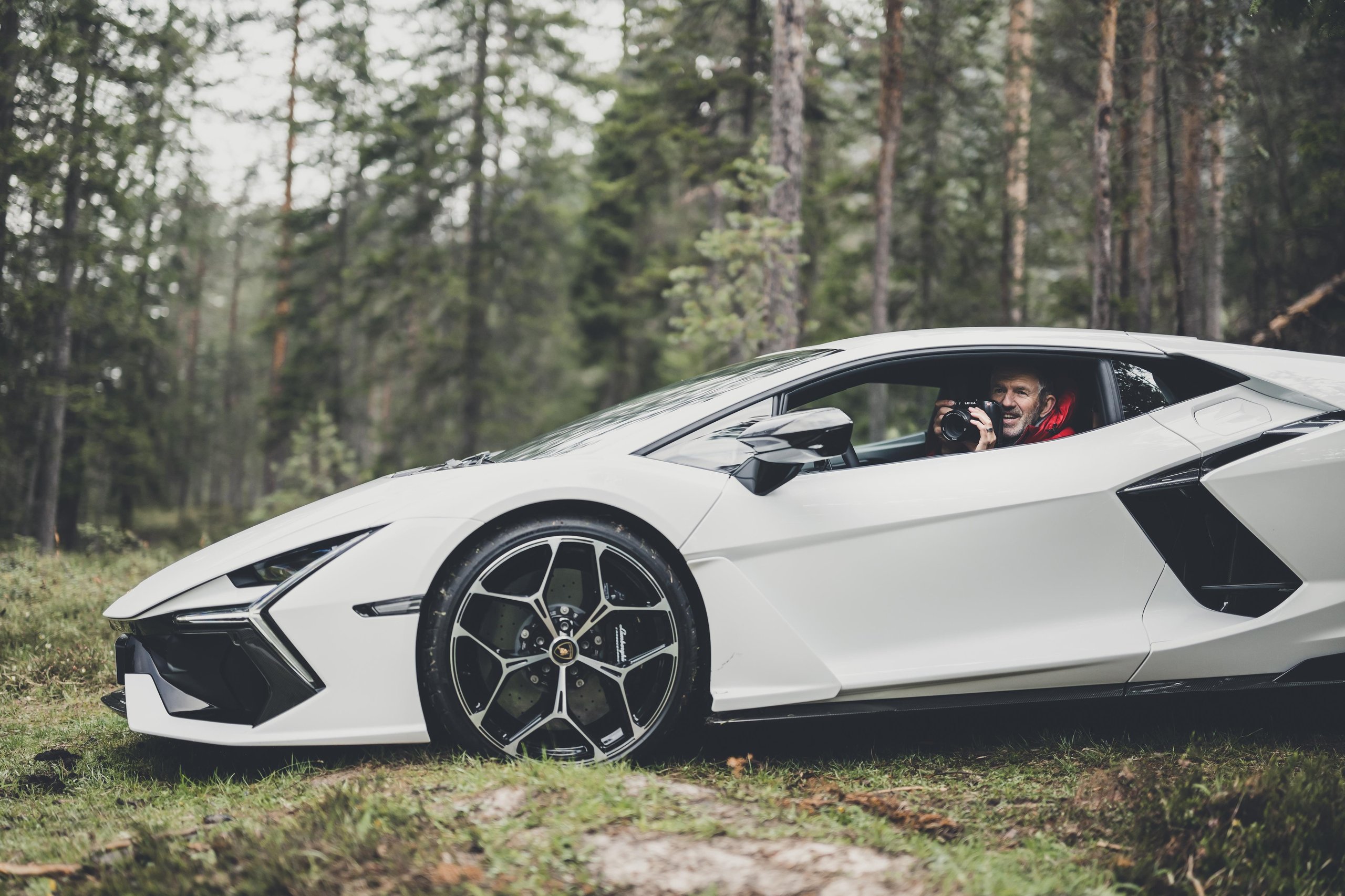 Anton Corbijn Photographs The Revuelto Like A Rock Star, And That'S Exactly Lamborghini'S Point 21 Anton corbijn lamborghini revuelto photograph draft e688d49a lifestyle 010 scaled