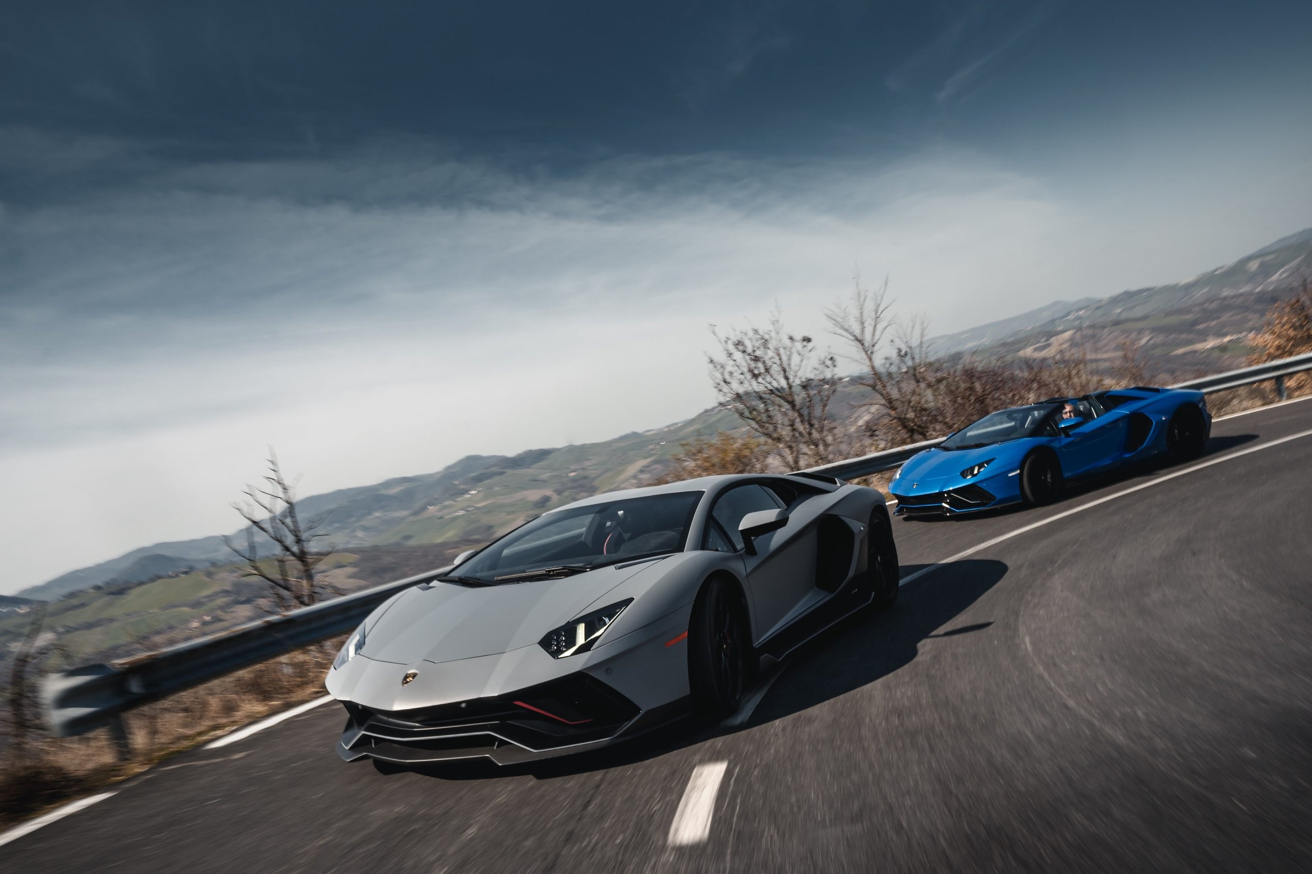 Aventador Ultimae'S Italian Farewell Drive Stages The End Of Lamborghini'S Pure V12 Era 19 Aventador ultimae farewell drive v12 era draft bdb76737 action 009 scaled