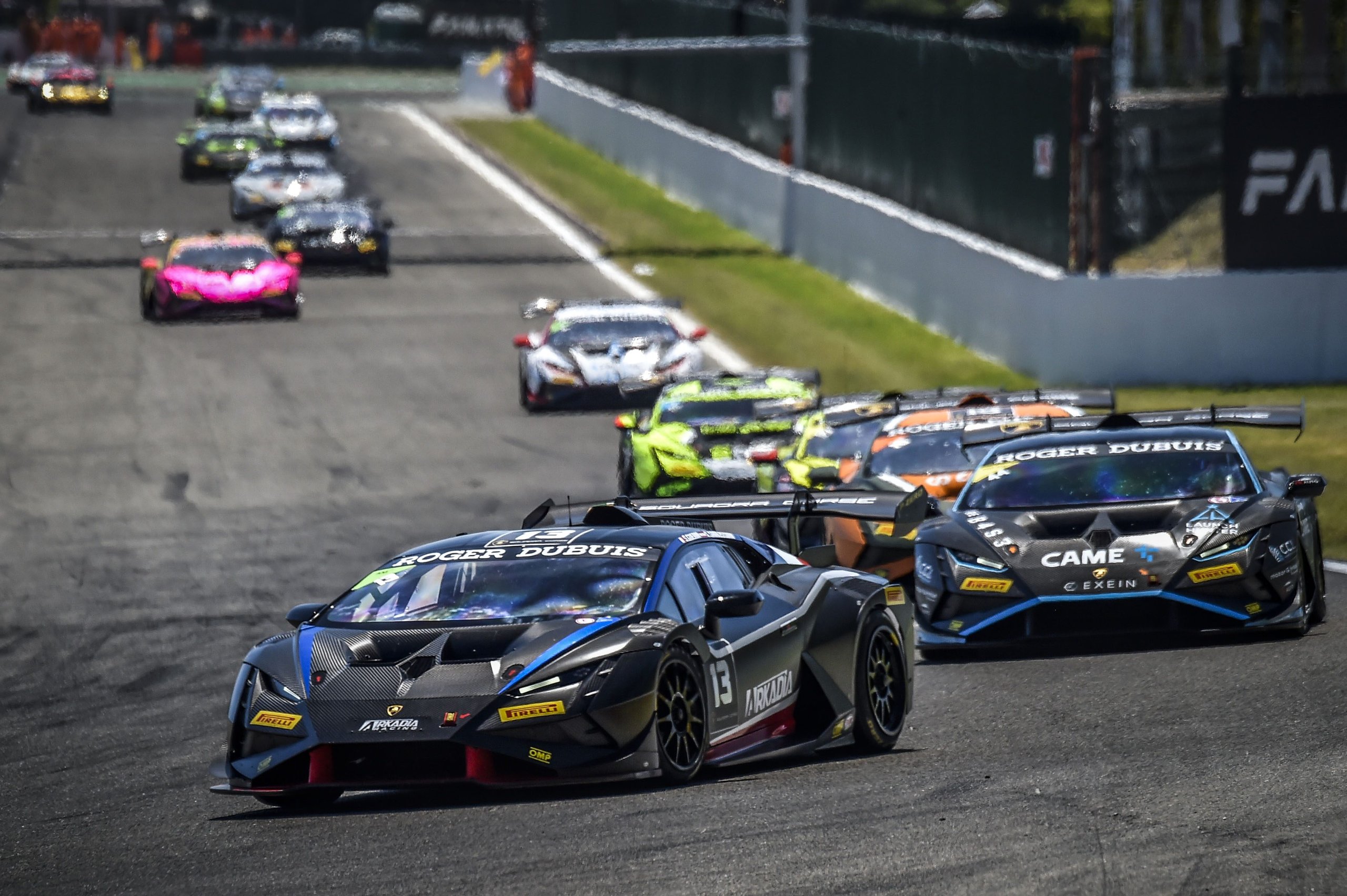 Bonduel'S Breakthrough At Spa: How Penalties And Chaos Handed A Local Hero His First Super Trofeo Europe Win 7 Two lamborghini huracán super trofeo evo2 cars leading a pack down the spa-francorchamps circuit