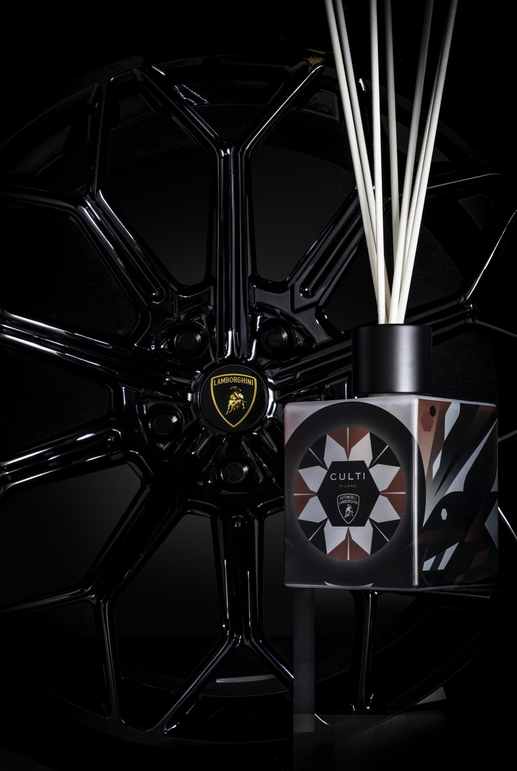 Culti milano lamborghini fragrance art editio draft 63a03f18 detail 010 scaled