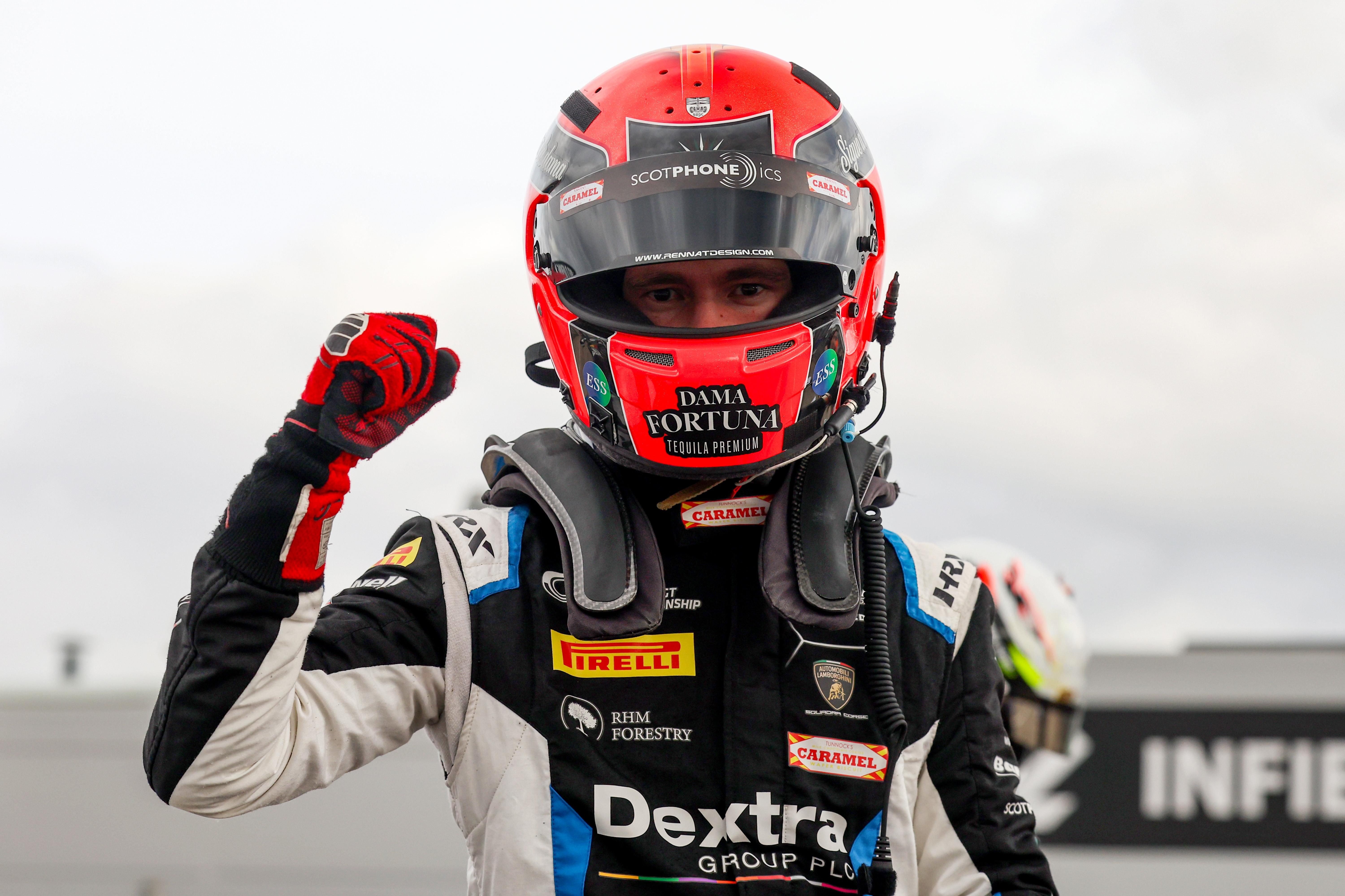 Barwell'S Donington One-Two Puts The Huracán Gt3 One Win From 200 13 Huracan gt3 199th win british gt draft 6b5ff9c3 other 006