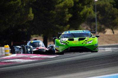 Huracán Gt3 Evo2 Scores Double Weekend Wins As Lamborghini Hits 50Th Adac Gt Masters Pole 2 Green lamborghini huracán gt3 evo2 number 63 leading a competitor on track