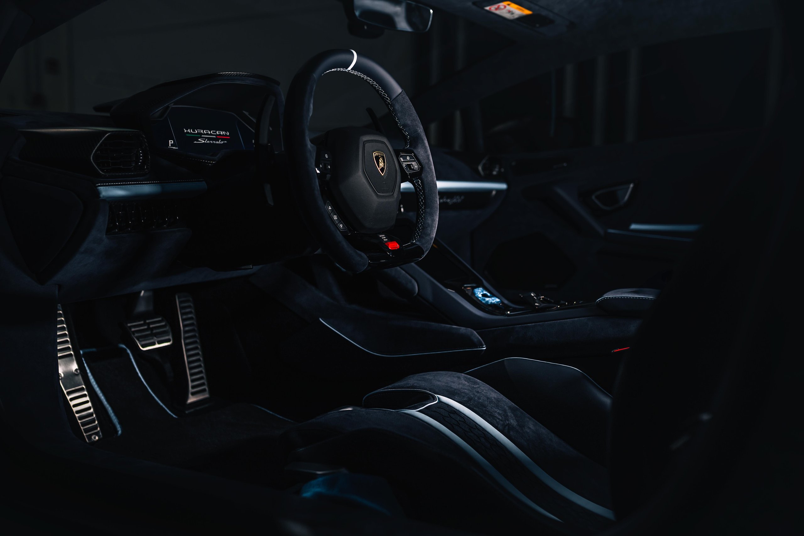 370 Hours Of Paint, One Sardinian Night: Inside The Huracán Sterrato Opera Unica 27 Huracan sterrato opera unica ad personam draft cbd85414 interior 013 scaled