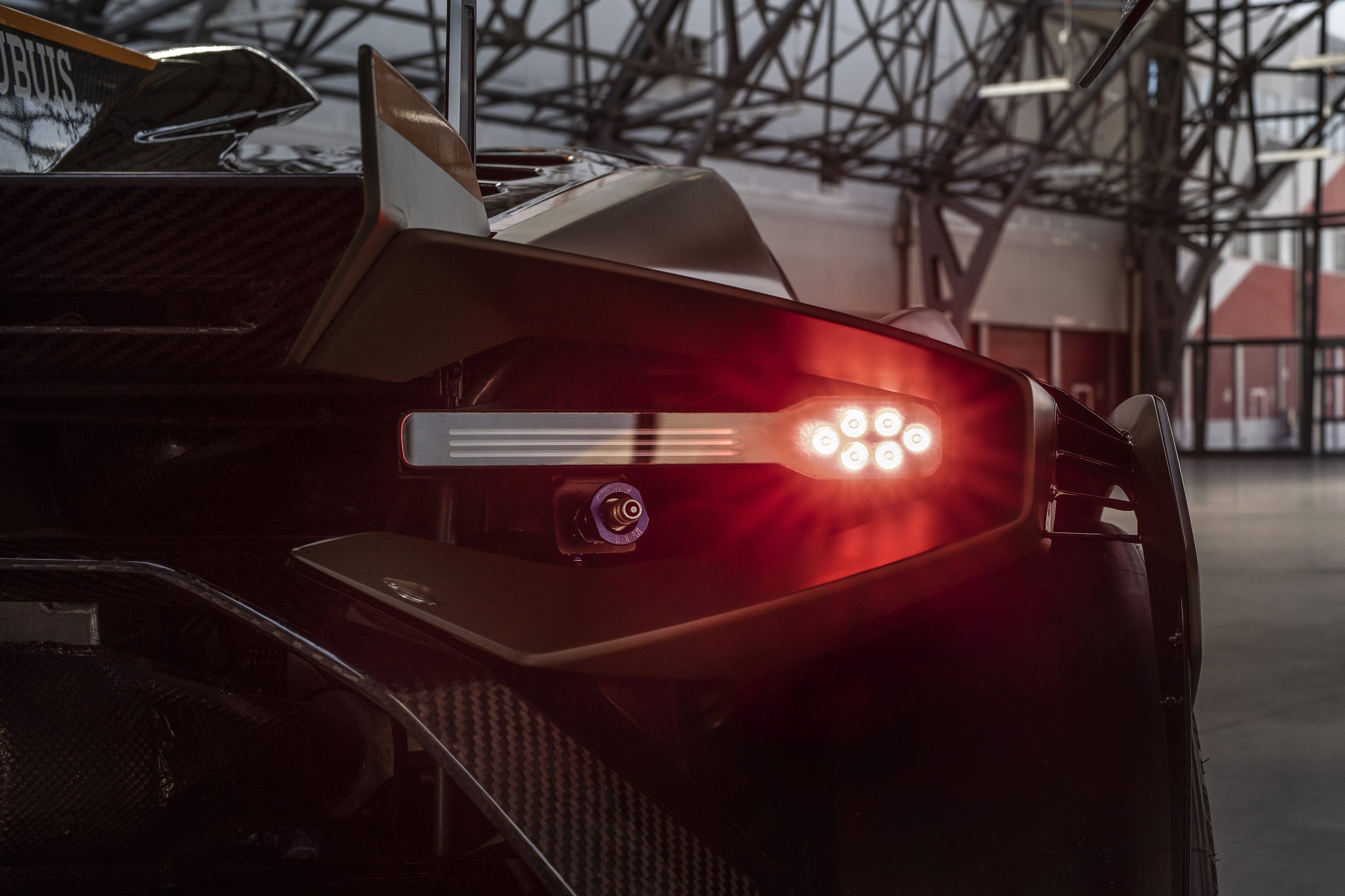The Huracán Super Trofeo Evo2 Previews Lamborghini'S Next Design Language From The Track 3 Close-up of the illuminated hexagonal led taillight on the huracán super trofeo evo2