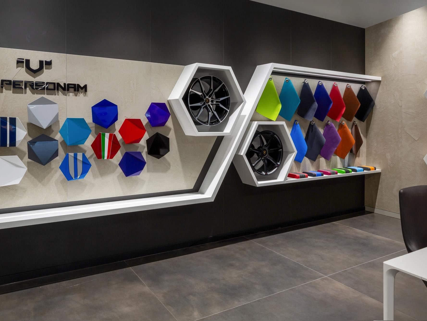 Lamborghini'S New Cologne Showroom Puts The Urus Se Center Stage For Germany'S Hybrid Era 23 Lamborghini cologne dealership urus se draft ab94c164 detail 011