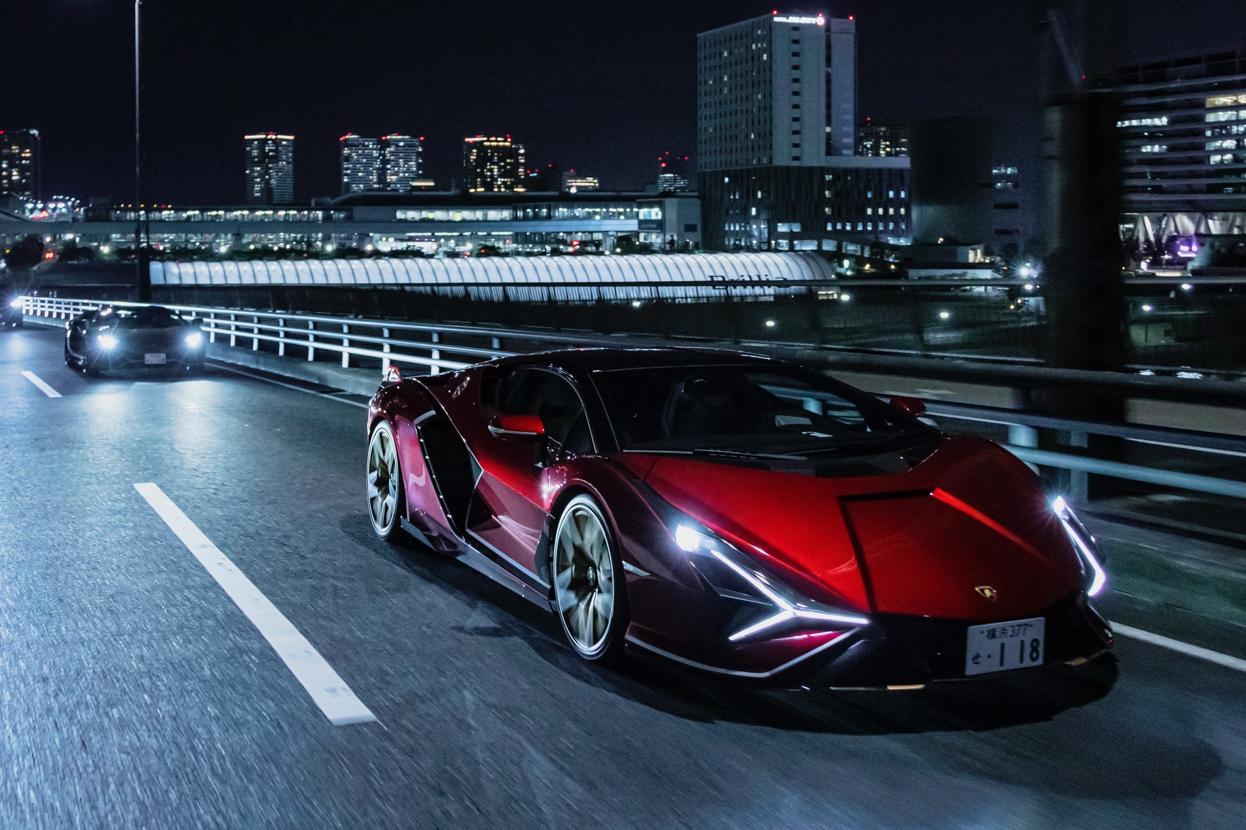 180 Lamborghinis Took Over Tokyo: What Lamborghini Day Japan 2022 Reveals About The Brand'S Asian Strategy 17 Lamborghini day japan 2022 urus performante draft 8bf6c189 action 008 scaled