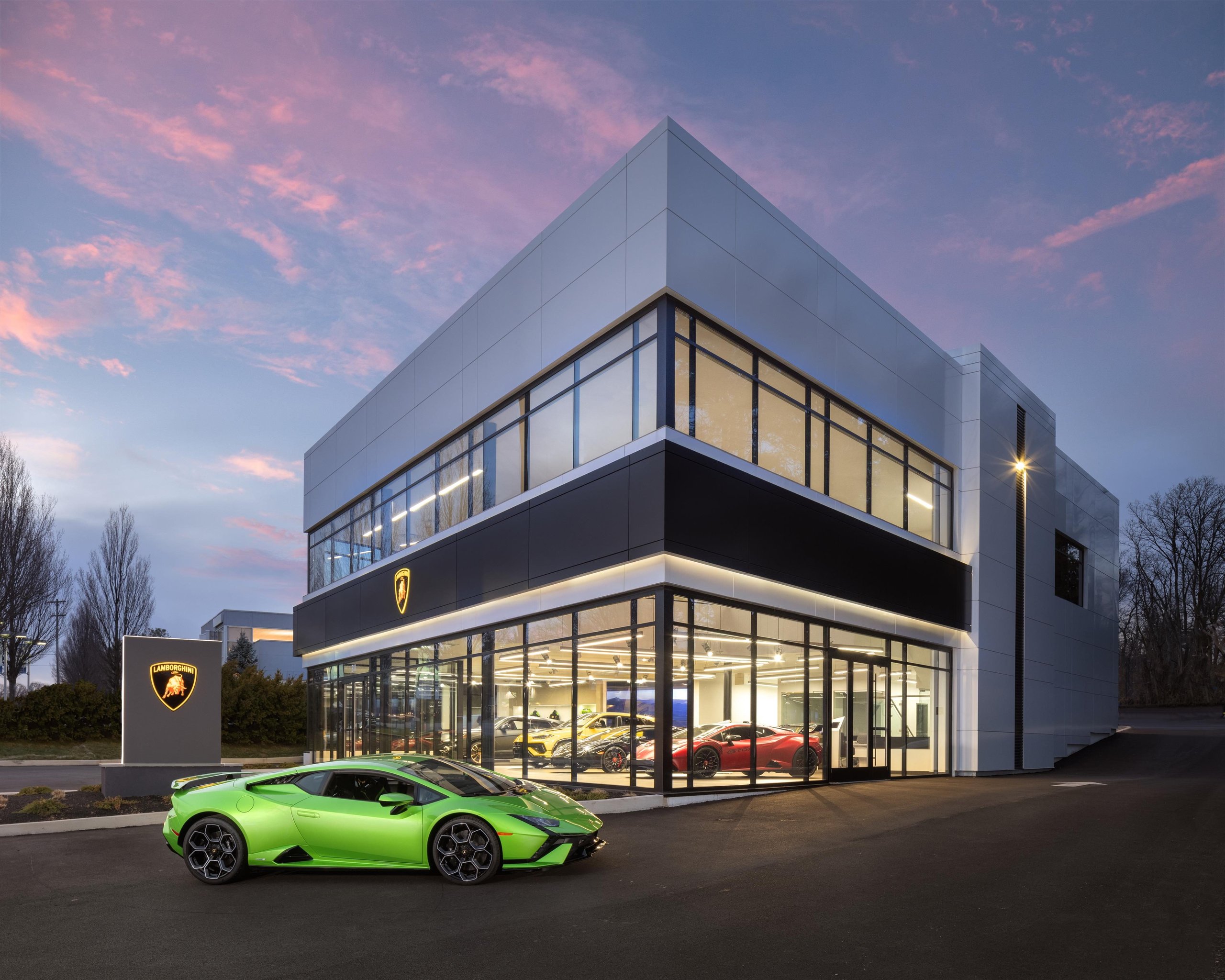 Six New U.s. Dealerships And Record Sales: How Lamborghini Built The Stage For Its Hybrid Era 15 Lamborghini dealer openings record us sales 2 draft dbd74c46 exterior 007 scaled