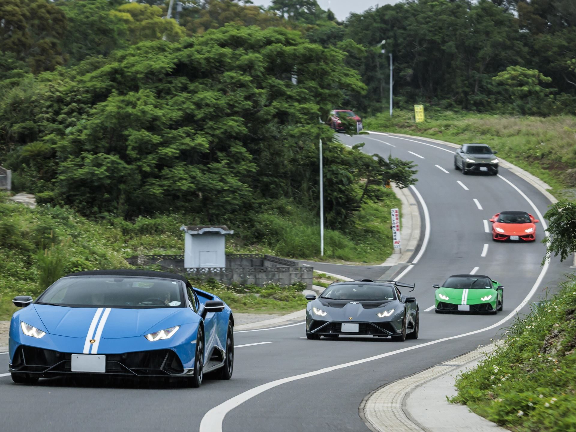 Lamborghini Turned Okinawa Into A Three-Day Supercar Convoy For Giro Japan 2024, With A Revuelto Debut As The Centerpiece 27 Lamborghini esperienza giro japan 2024 okinaw draft 74c3dc27 action 013