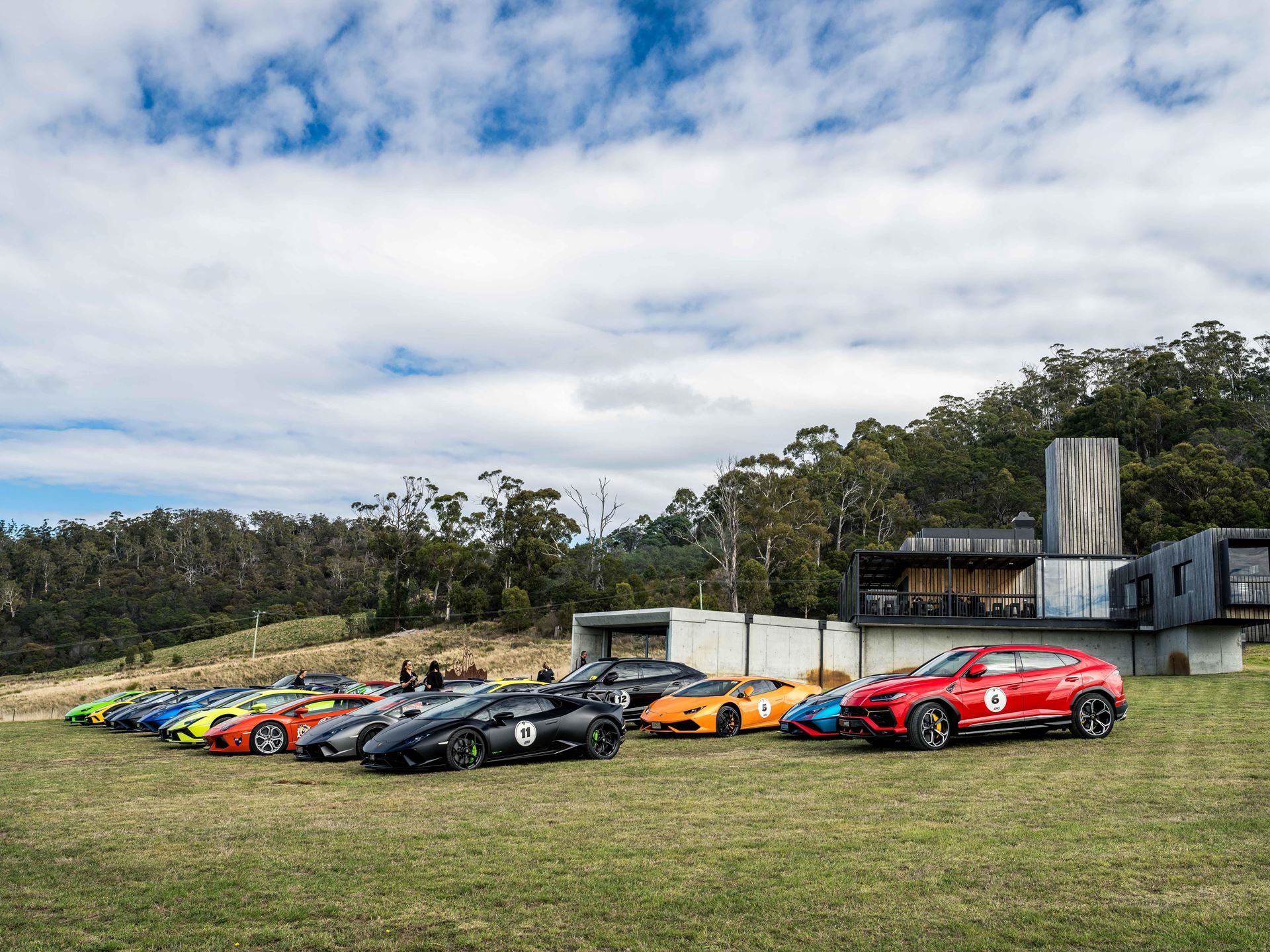 Lamborghini Took 40 Owners And 20 Supercars To Tasmania, And The Real Product Was The Trip Itself 25 Lamborghini esperienza giro oceania tasmania draft c7b78993 event 012