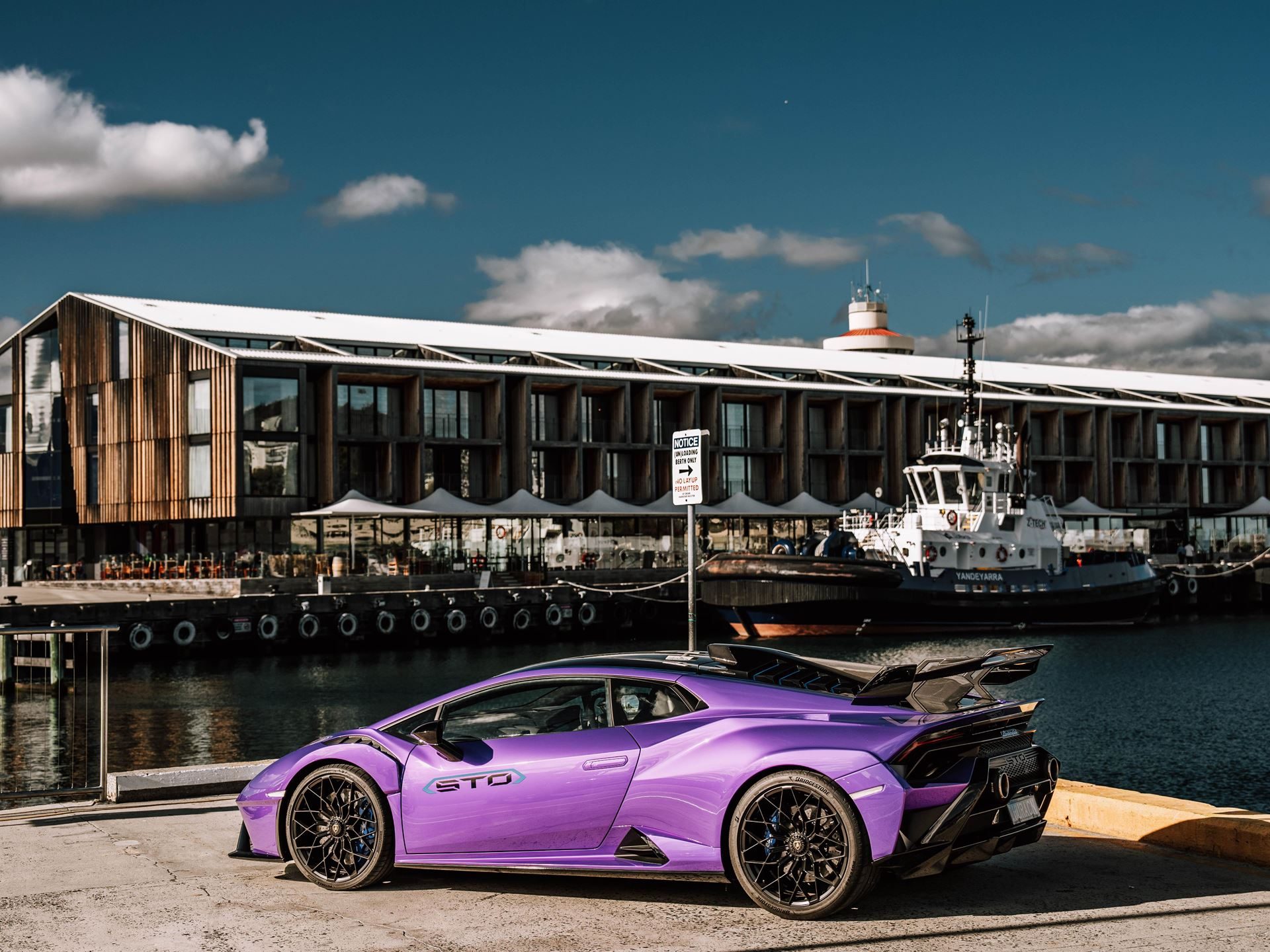 Lamborghini Took 40 Owners And 20 Supercars To Tasmania, And The Real Product Was The Trip Itself 23 Lamborghini esperienza giro oceania tasmania draft c7b78993 exterior 011