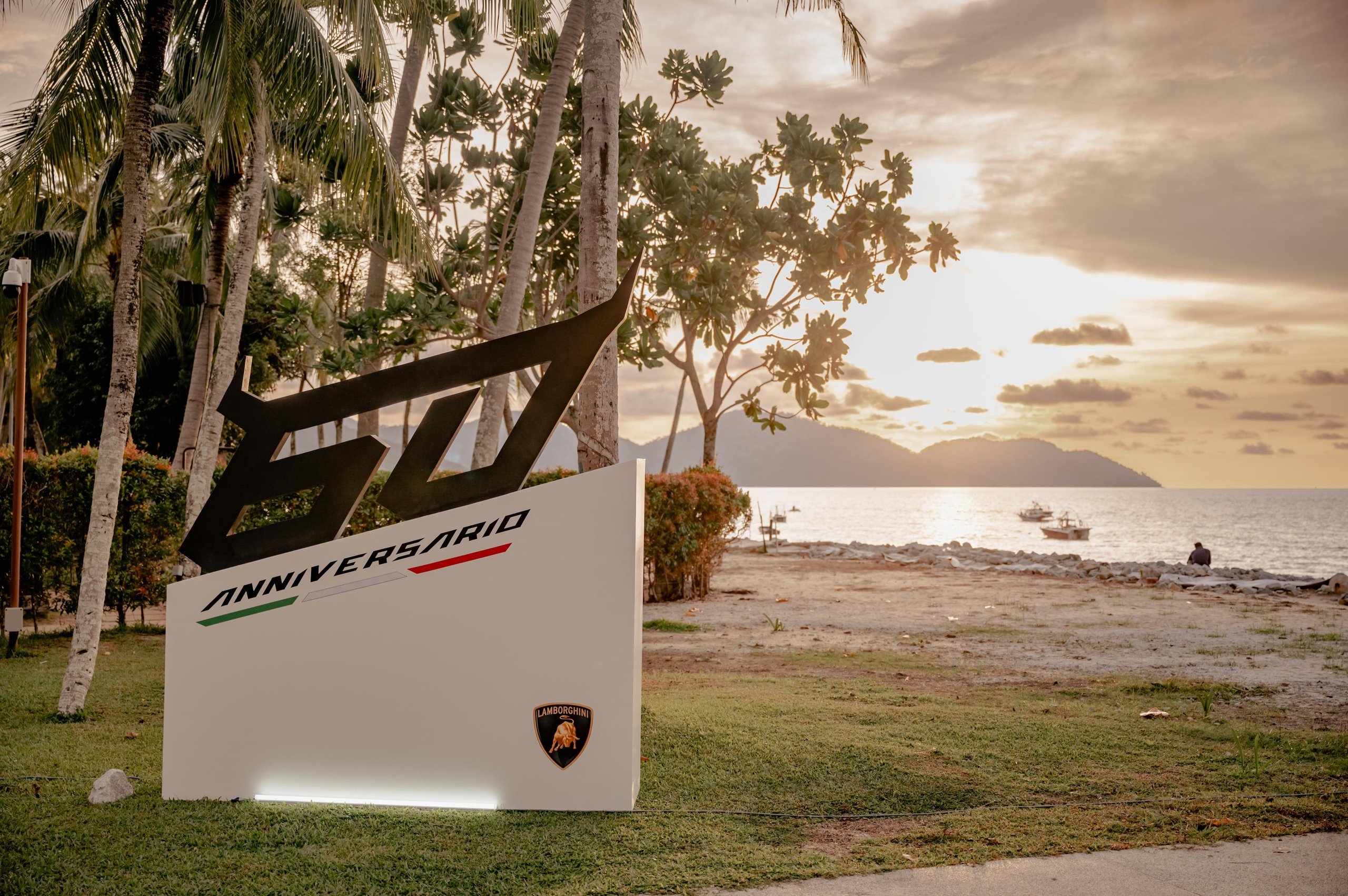 Lamborghini'S First Southeast Asia Esperienza Giro Turned Malaysia Into A Rolling 60Th Birthday Party 15 Lamborghini esperienza giro southeast asia 60 draft e98afb09 event 007 scaled