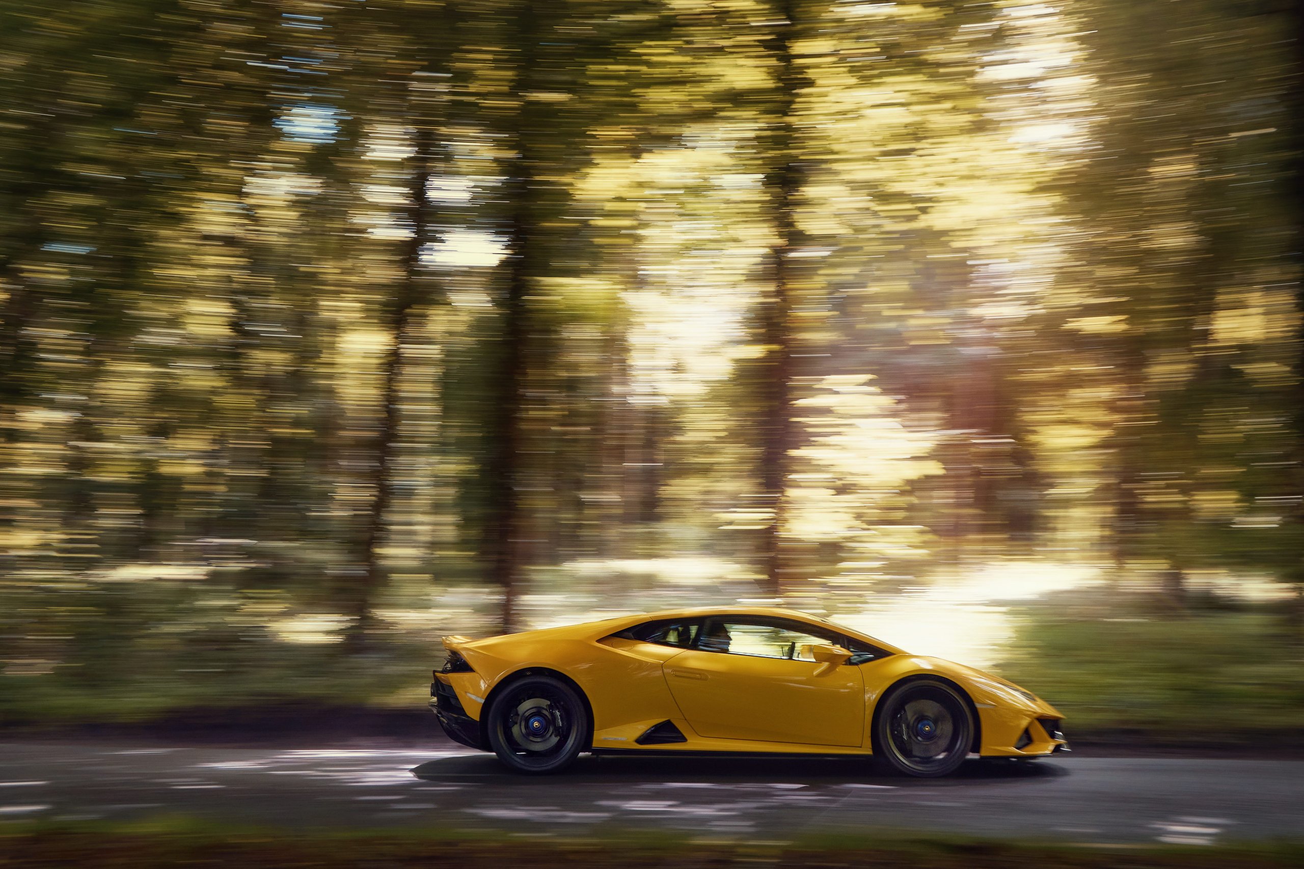 Goodwood 2022: How Lamborghini Used The Duke Of Richmond And Four Cars To Stage A Love Letter To Naturally Aspirated Power 15 Lamborghini huracan evo goodwood 2022 duke ri draft 1f90353c action 007 scaled