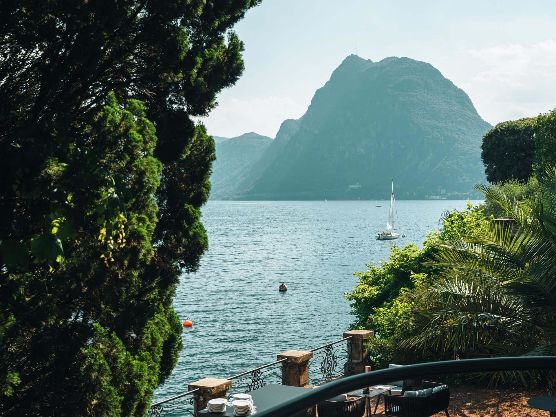 Lamborghini Lugano Turned Its First Birthday Into A Lakeside Stage For The Urus Se'S Swiss Debut 17 Lamborghini lugano urus se swiss launch draft f563df32 lifestyle 008