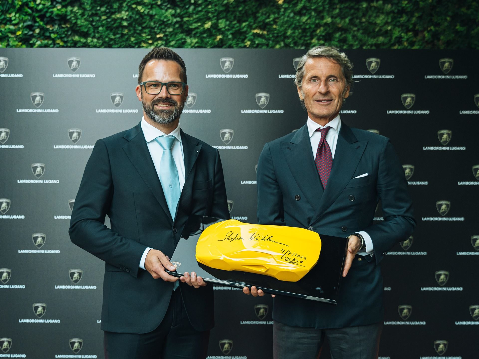 Lamborghini Lugano Turned Its First Birthday Into A Lakeside Stage For The Urus Se'S Swiss Debut 23 Lamborghini lugano urus se swiss launch draft f563df32 other 011