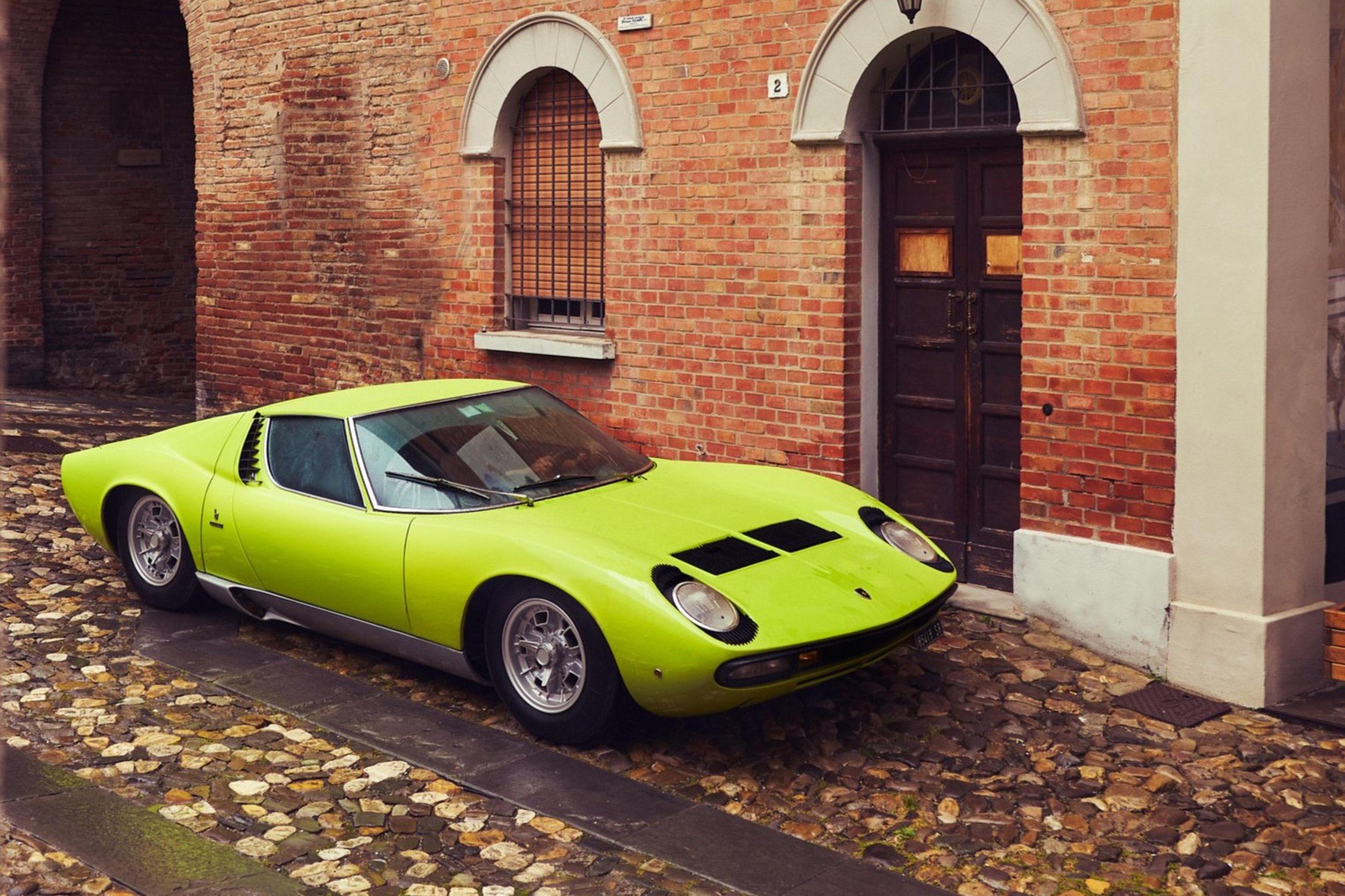 Lamborghini miura 60th anniversary gaming leg draft 2b6aebad exterior 008 scaled