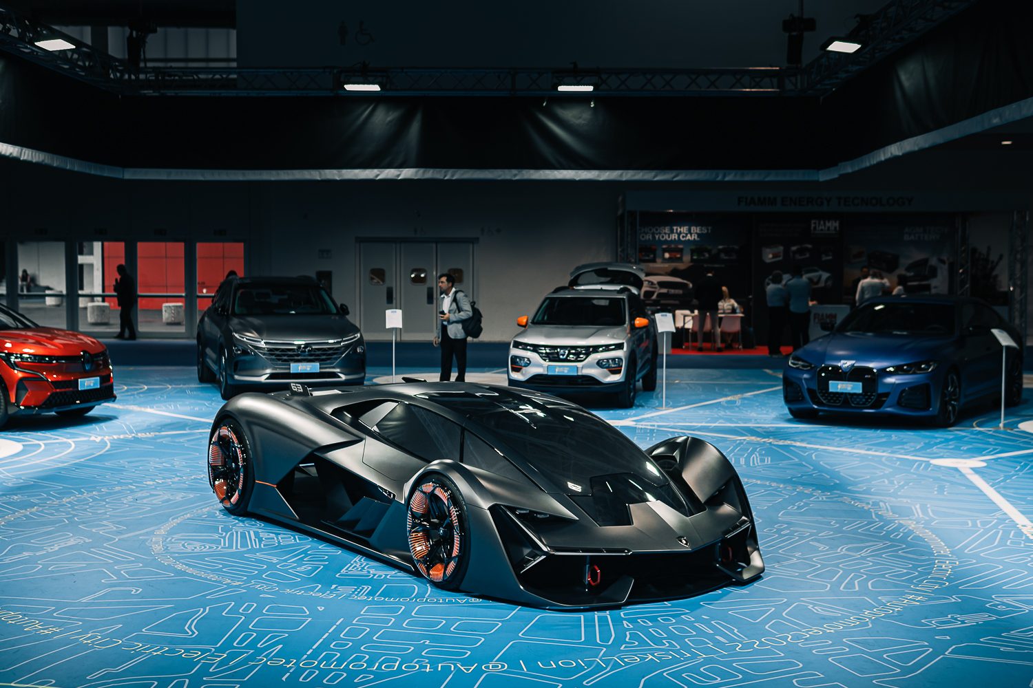 Four Models, Three Executives, One Message: Lamborghini Used Motor Valley Fest 2022 To Map Its Entire Future 11 Lamborghini motor valley fest 2022 strategy draft 873899dd event 005