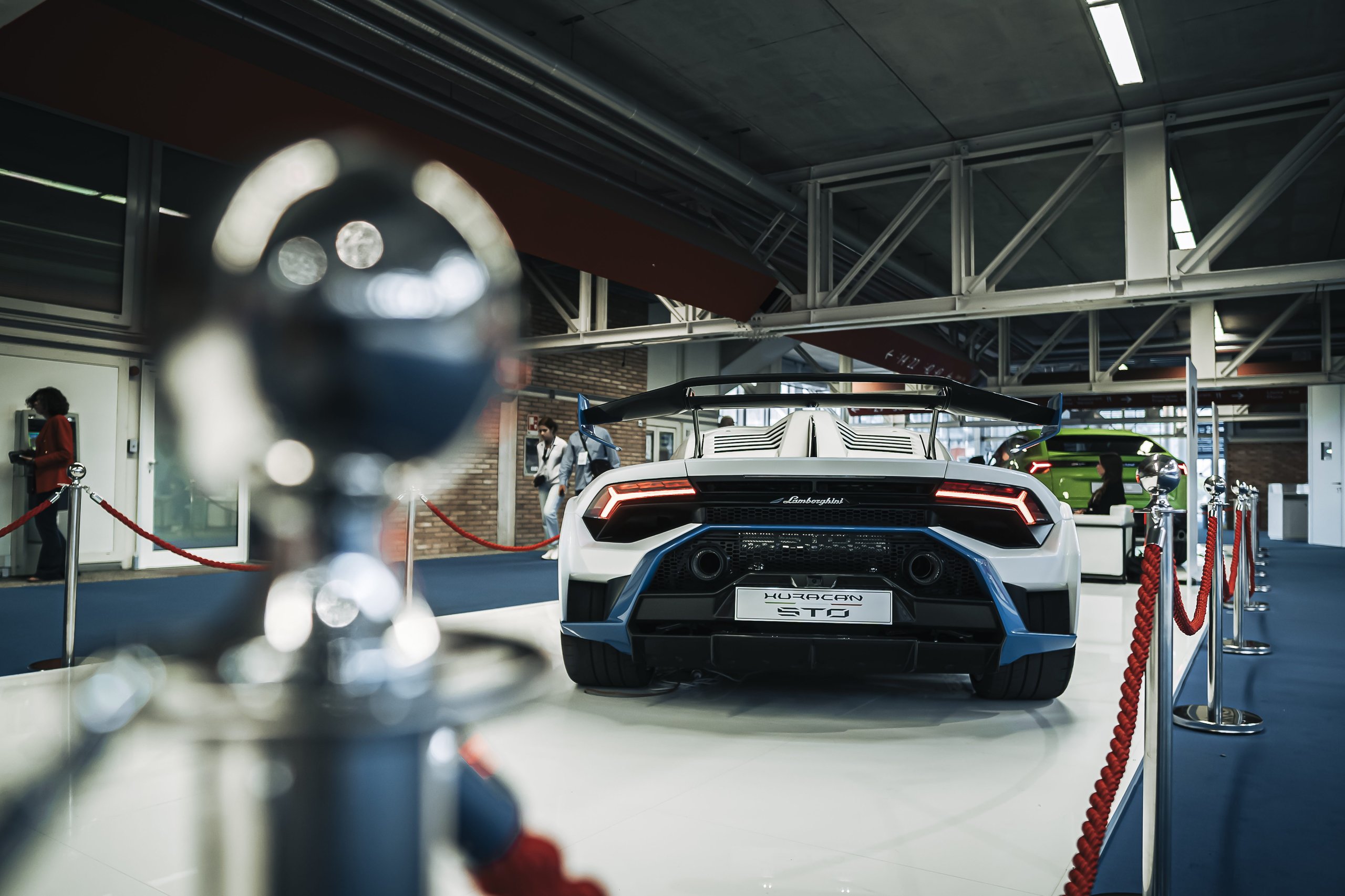 Four Models, Three Executives, One Message: Lamborghini Used Motor Valley Fest 2022 To Map Its Entire Future 19 Lamborghini motor valley fest 2022 strategy draft 873899dd event 009 scaled
