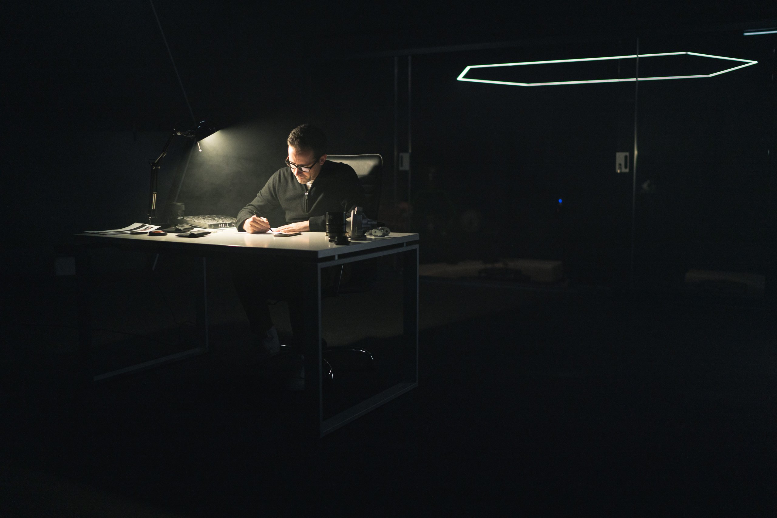 Lamborghini'S 'Space Time Memory' Nft Paired Iss Carbon Fiber With An Exploded Ultimae, And Five Buyers Paid $660K For The Concept 7 Fabian oefner working under a desk lamp in a dark room, developing artwork for lamborghini's space time memory nft project