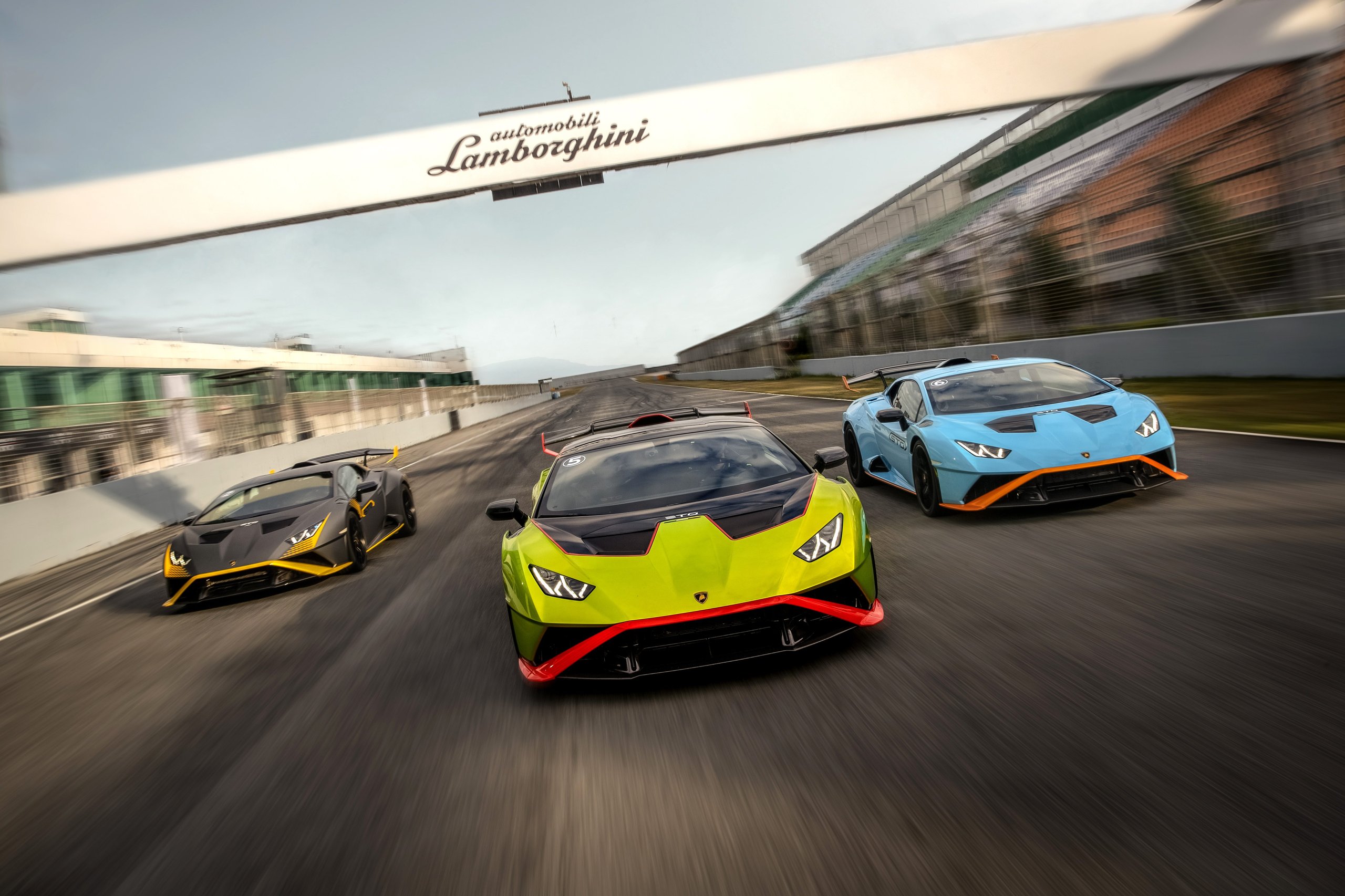 Lamborghini'S 12-Month Backlog Tells The Real Story Behind Its Best Quarter Ever 13 Lamborghini q1 2022 record sales backlog draft 02dd9a9d action 006 scaled
