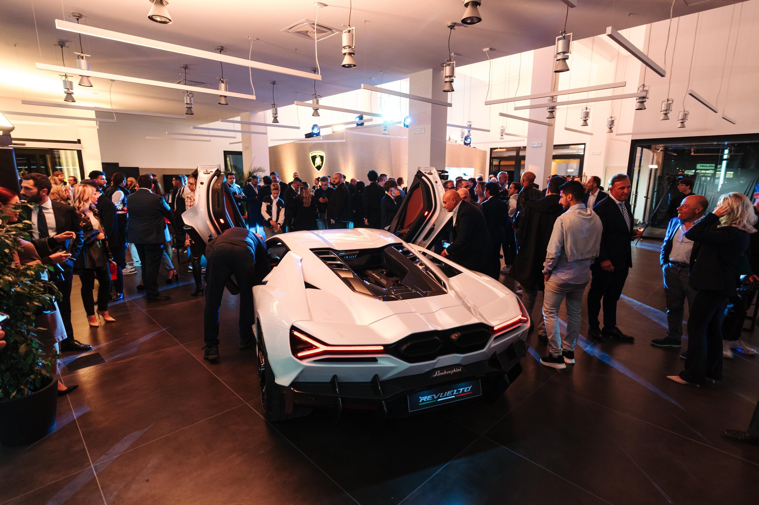 Lamborghini'S New Rome Flagship Pairs A Miura With The Revuelto To Sell Its Electrified Future 23 Lamborghini rome dealership ad personam draft 5dd2ad6b event 011 scaled