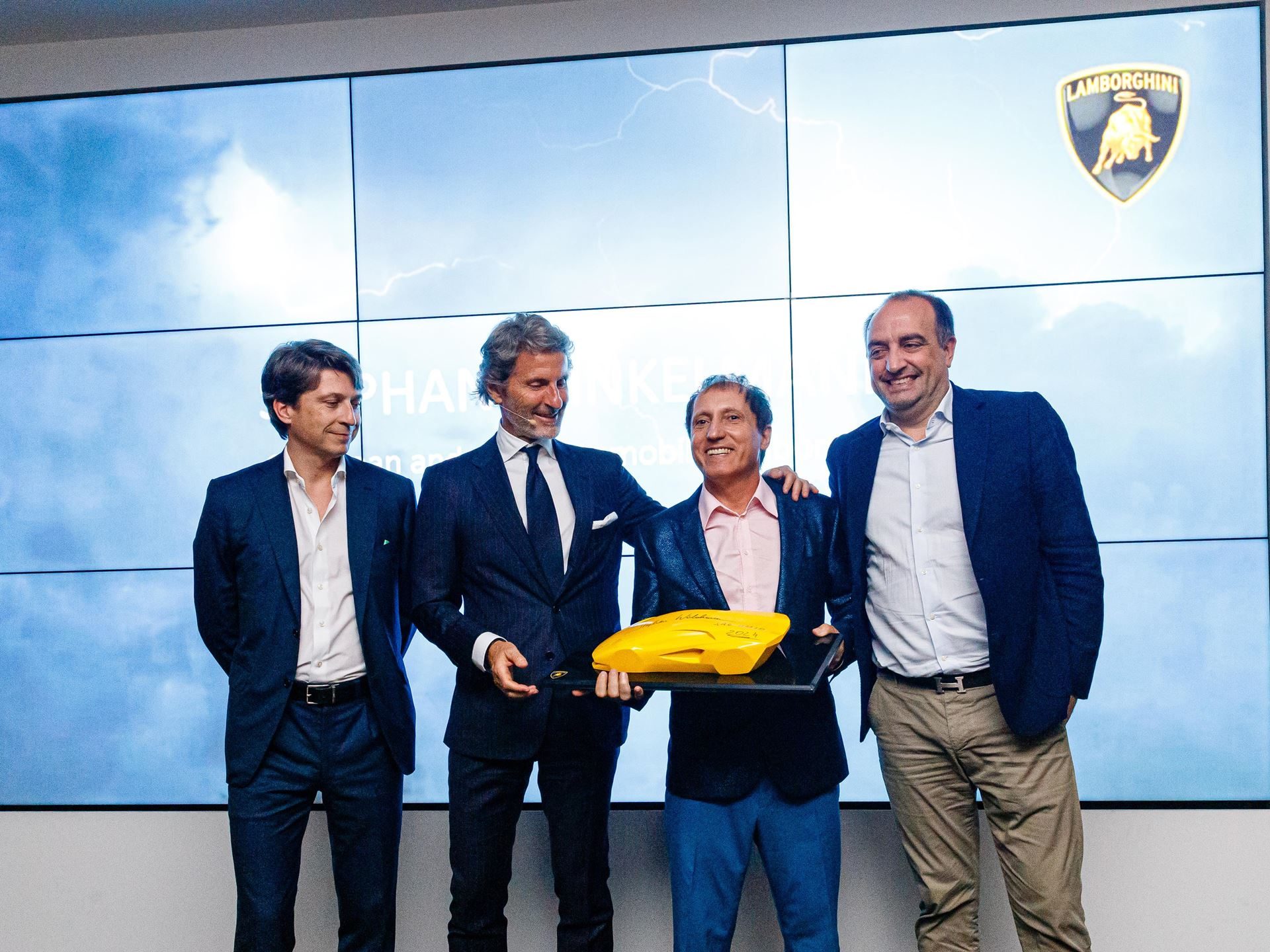 Lamborghini Opens Its First São Paulo Showroom With The Sterrato'S South American Debut, Laying The Ground For A Hybrid Future 19 Lamborghini sao paulo showroom huracan sterra draft 915a9928 event 009